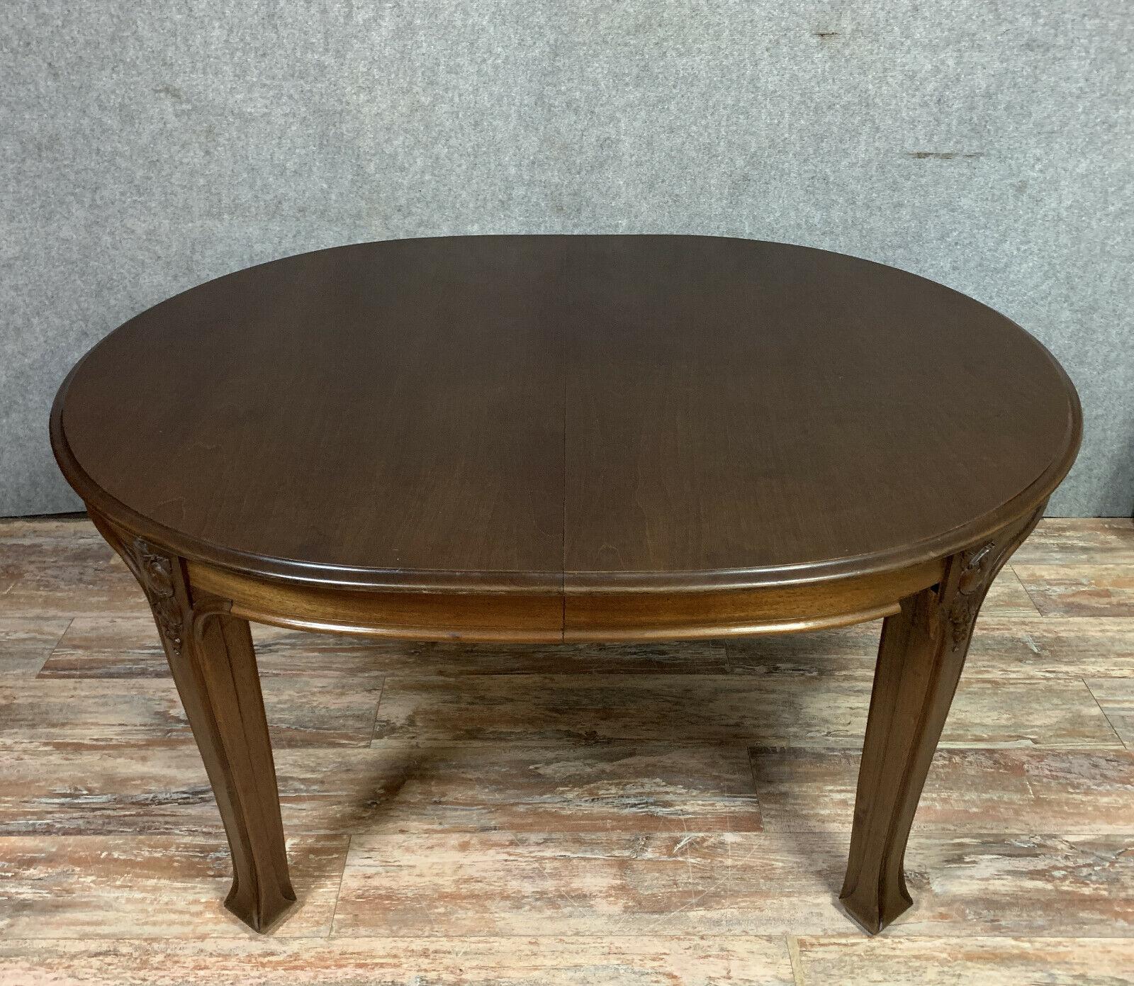 After the Creations of Majorelle: Impressive Art Nouveau Mahogany Table -1X18 For Sale 1