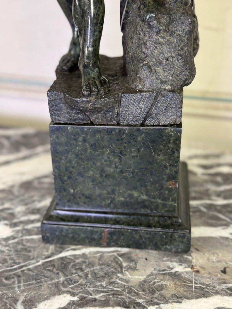 Dopo l'Ercole Farnese, scultura in marmo serpentino in vendita 2