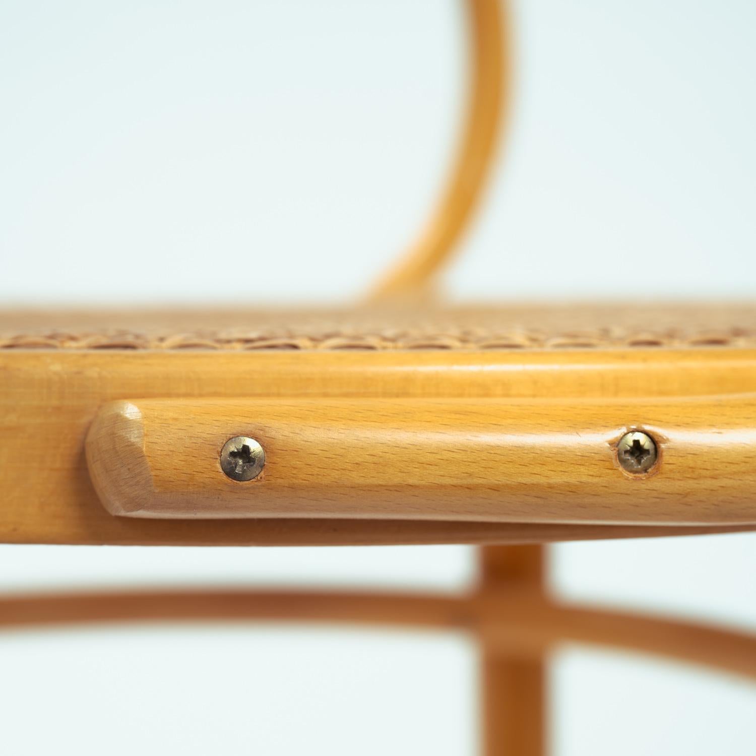 Thonet 210 drafted bentwood  Rattan chairs, Bauhaus, The Netherlands, 1980 For Sale 5