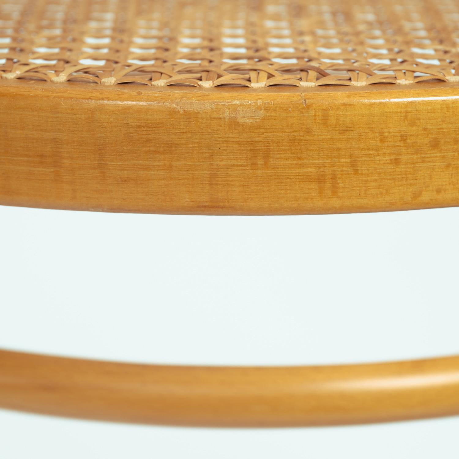 Thonet 210 drafted bentwood  Rattan chairs, Bauhaus, The Netherlands, 1980 For Sale 11