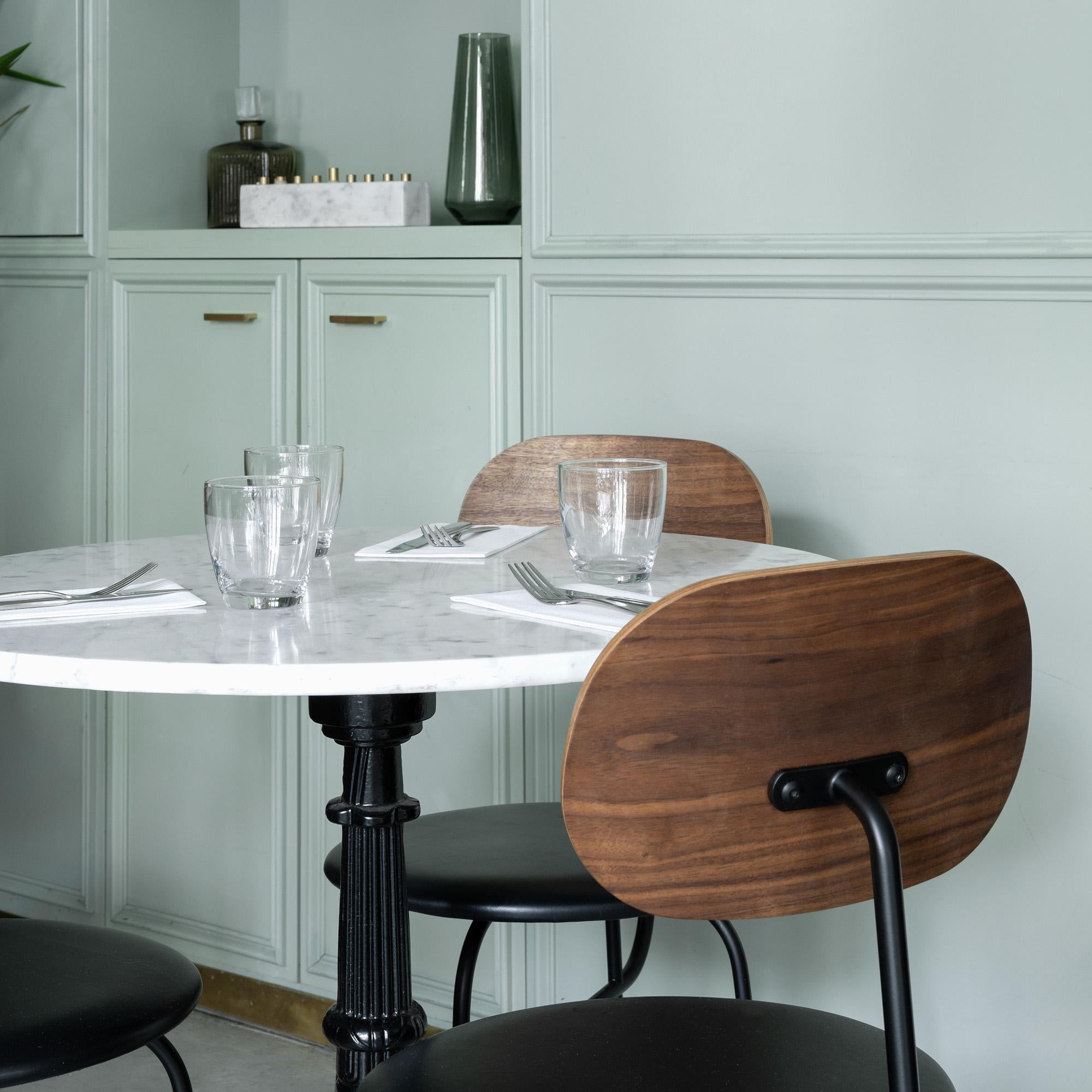 Scandinavian Modern Afteroom Counter Chair Plus, Pitch Black 
