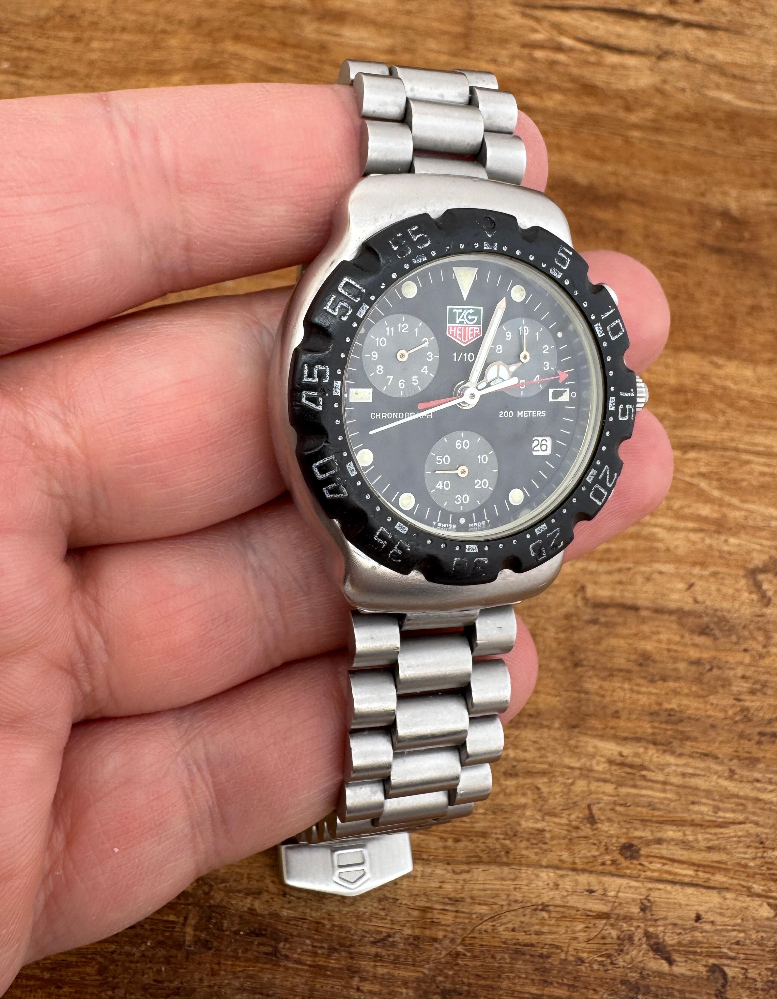  Description
Brand: AG Heuer

Model: Formula 1

Reference Number: 571.513 T

Country Of Manufacture: Switzerland

Movement: Quartz

Case Material: Stainless steel

Measurements : Case width: 37 mm. (without crown)

Band Type : Stainless steel

Band