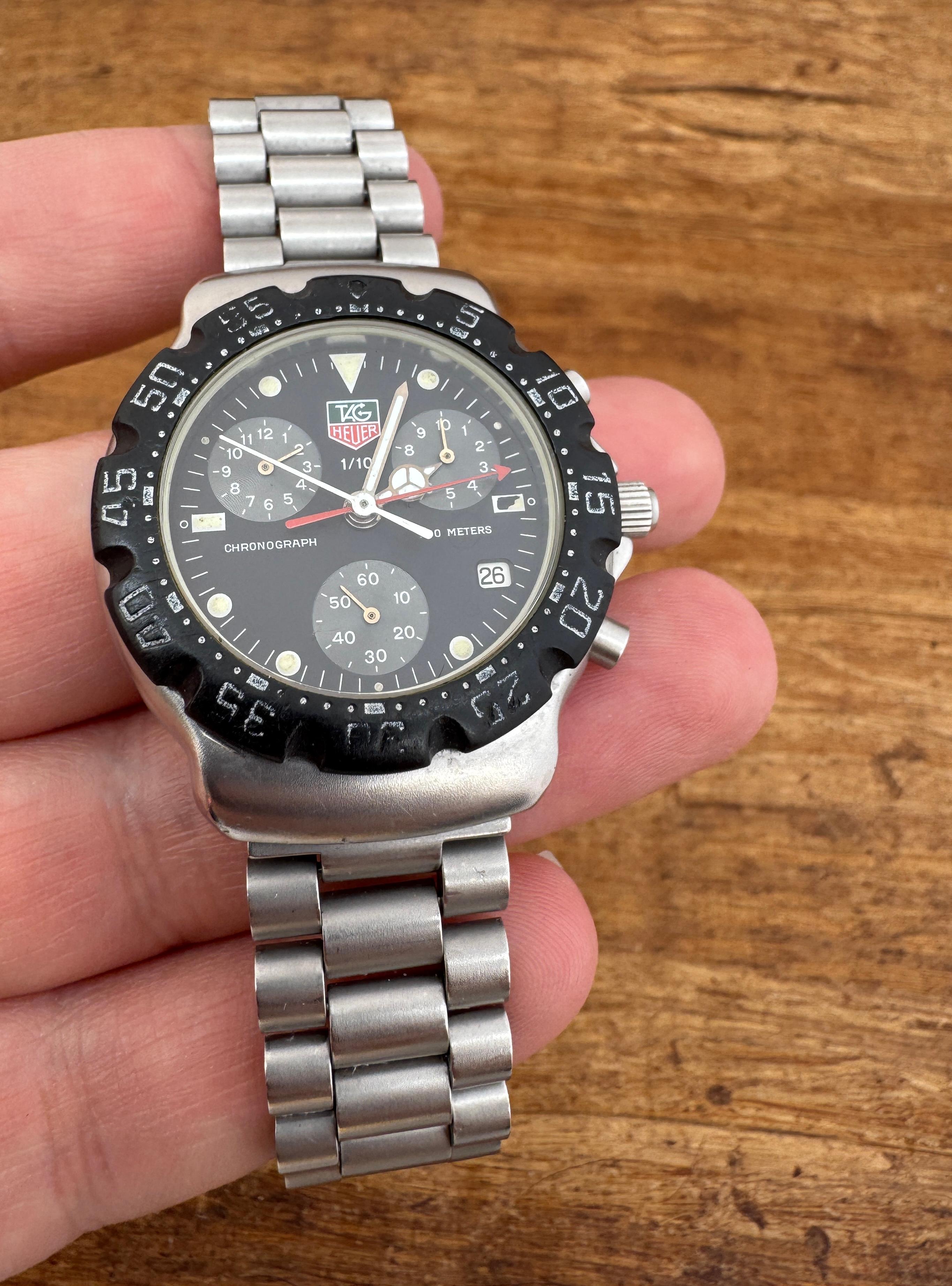 AG Heuer Formula 1 Quartz Chronograph 571513 T Black Dial Watch In Good Condition For Sale In Toronto, CA