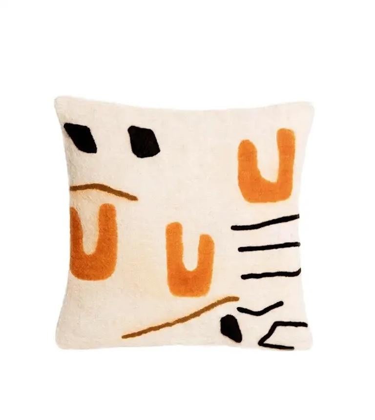 Funda de Cojín Aga, De Lana, Bordada a Mano, Pintada a Mano con Tintes Naturales en Nuevo estado para la venta en Marseille, FR