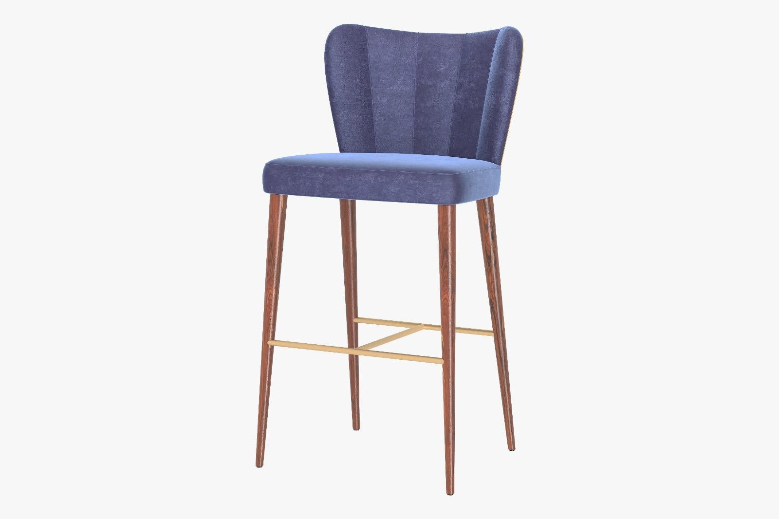 Portuguese Agata bar stool with metallic details For Sale