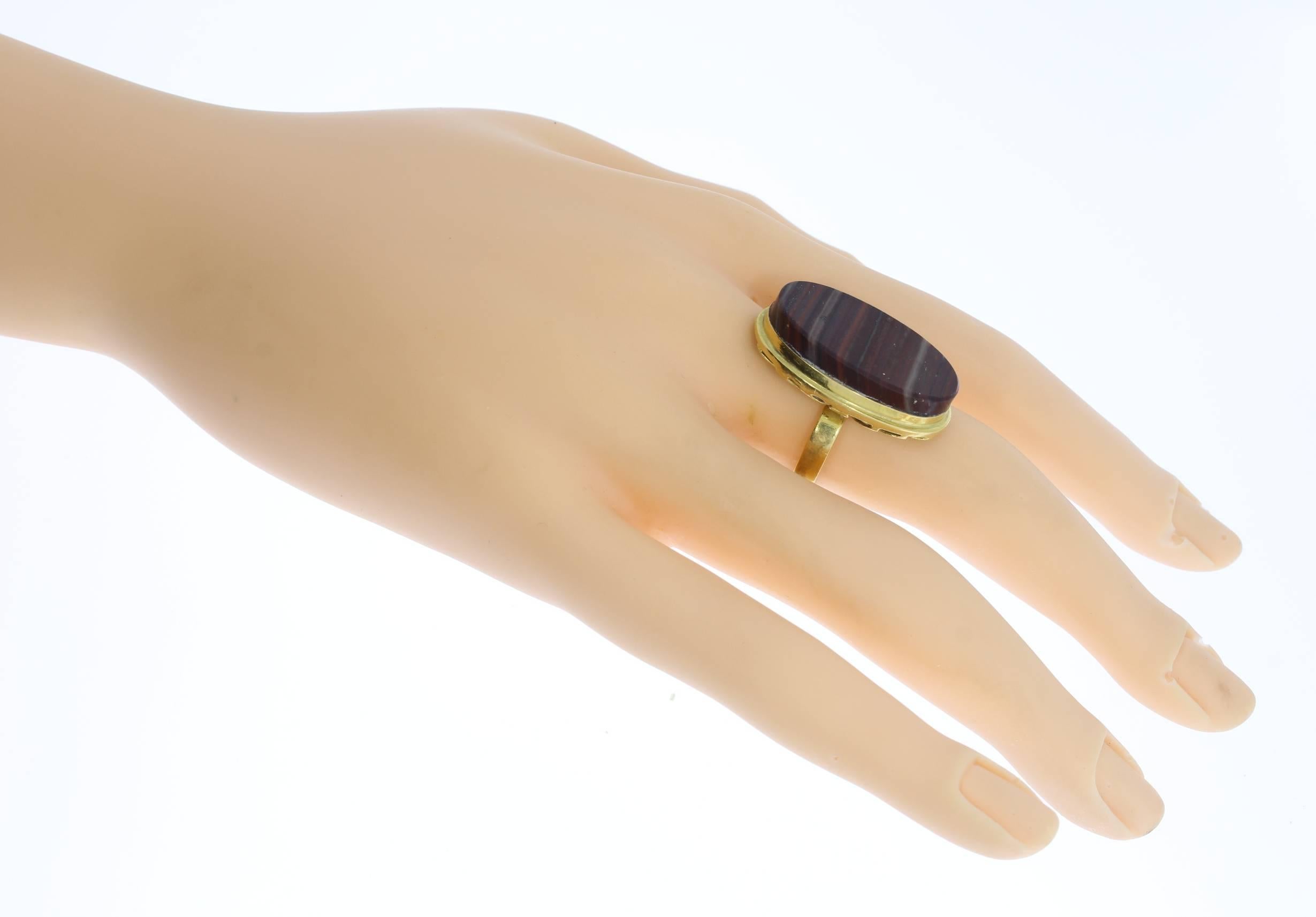 Agate 14 Carat Yellow Gold Ring For Sale 1