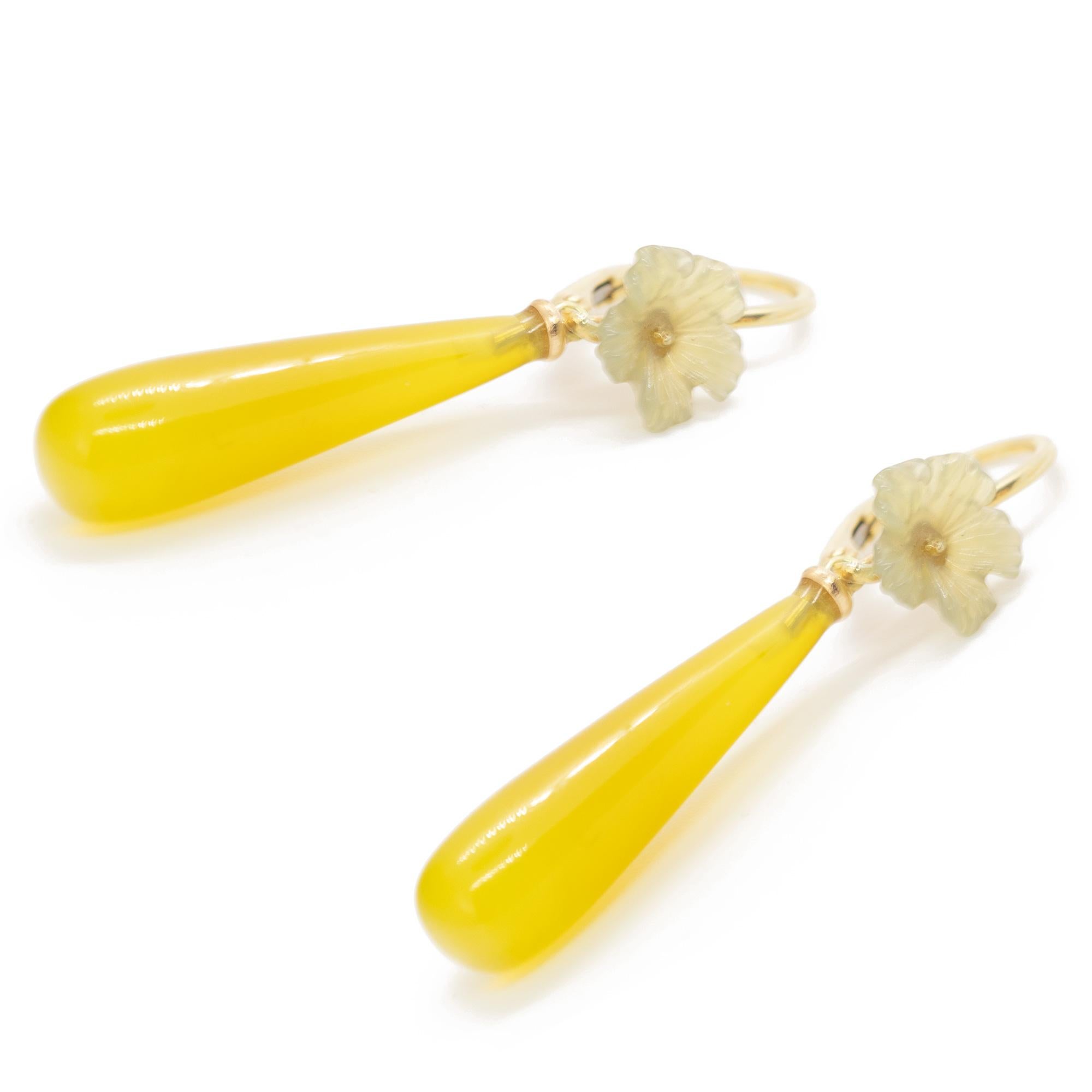Orecchini da cocktail moderni con chiusura continentale in oro 18 carati con fiore d'agata in vendita 3