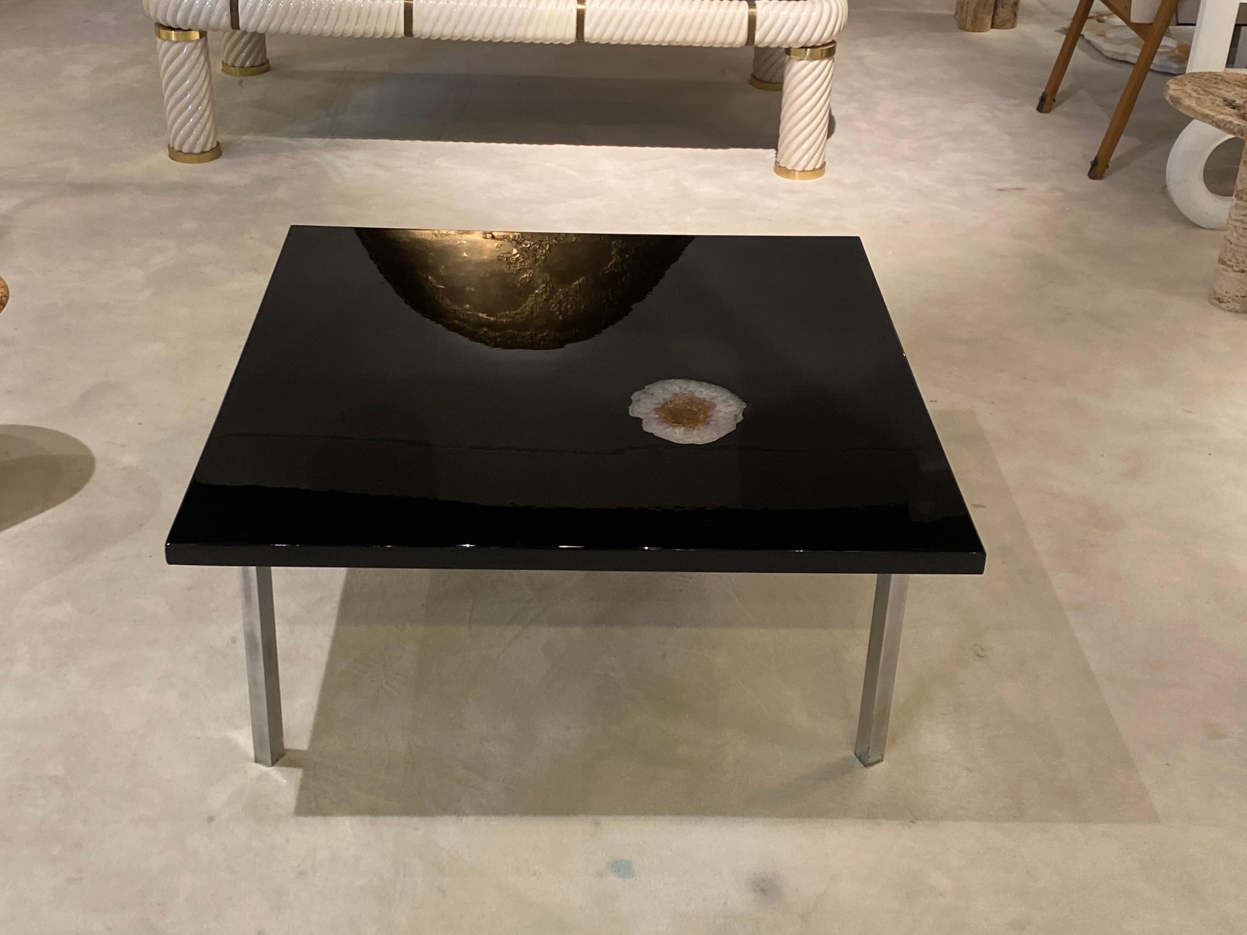 Unique black resin top with agate rock inlaid
4 chromed metal feets
Signed By Philippe Barbier
France CIrca 1968