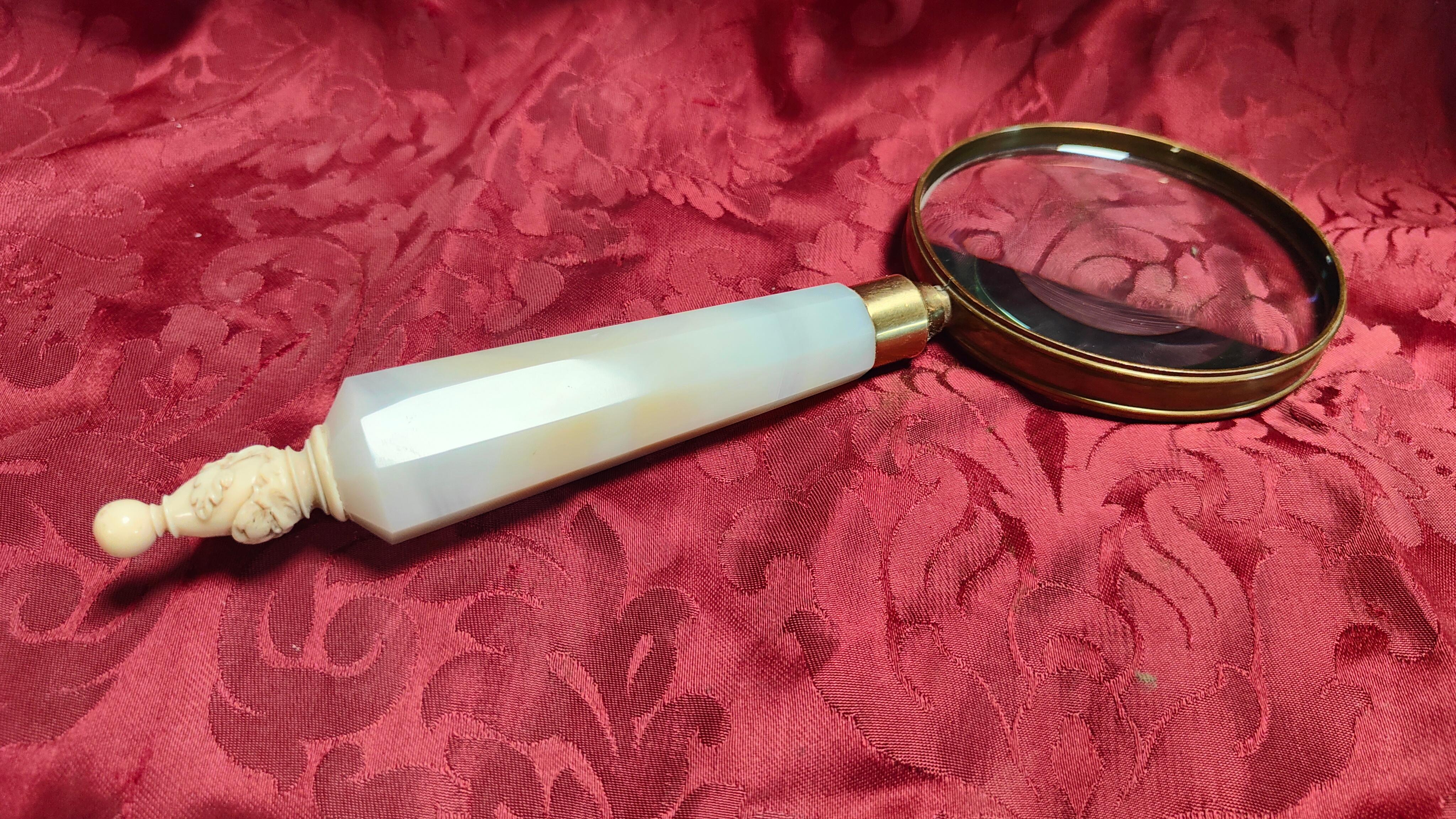 Agate Magnifying Glass From The 50s For Sale 6