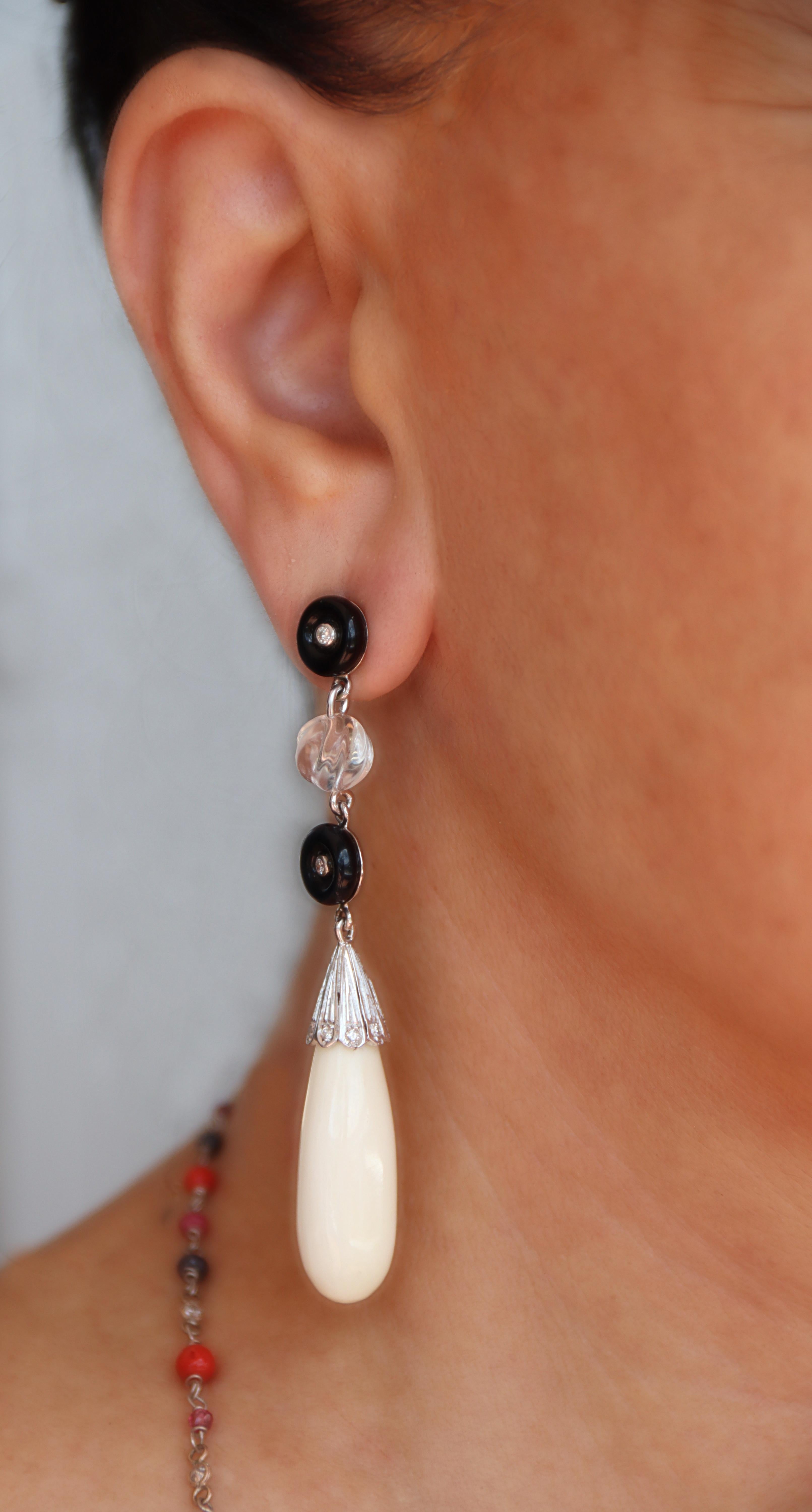 Pendants d'oreilles Agate Onyx Diamants Cristal Rock Or blanc 18 carats en vente 5