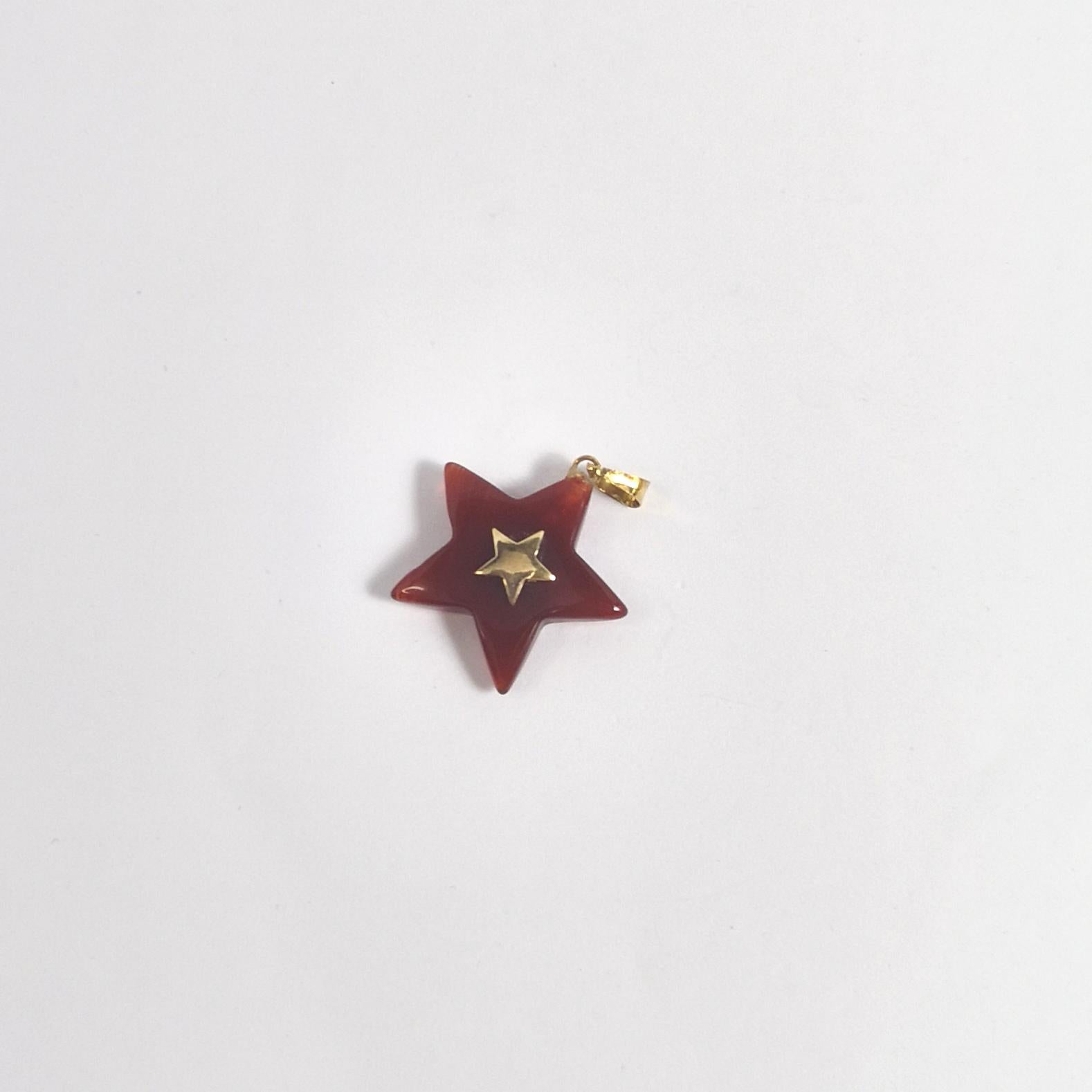 Pendentif en agate serti dans des montures en or 18K Unisexe en vente