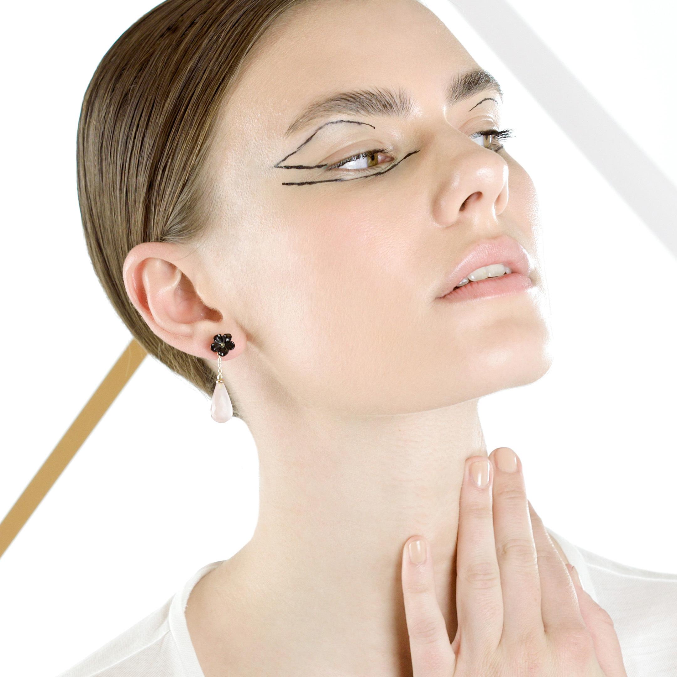 Intini Jewels, boucles d'oreilles italiennes en goutte déco en or 18 carats, agate et quartz rose en vente 11