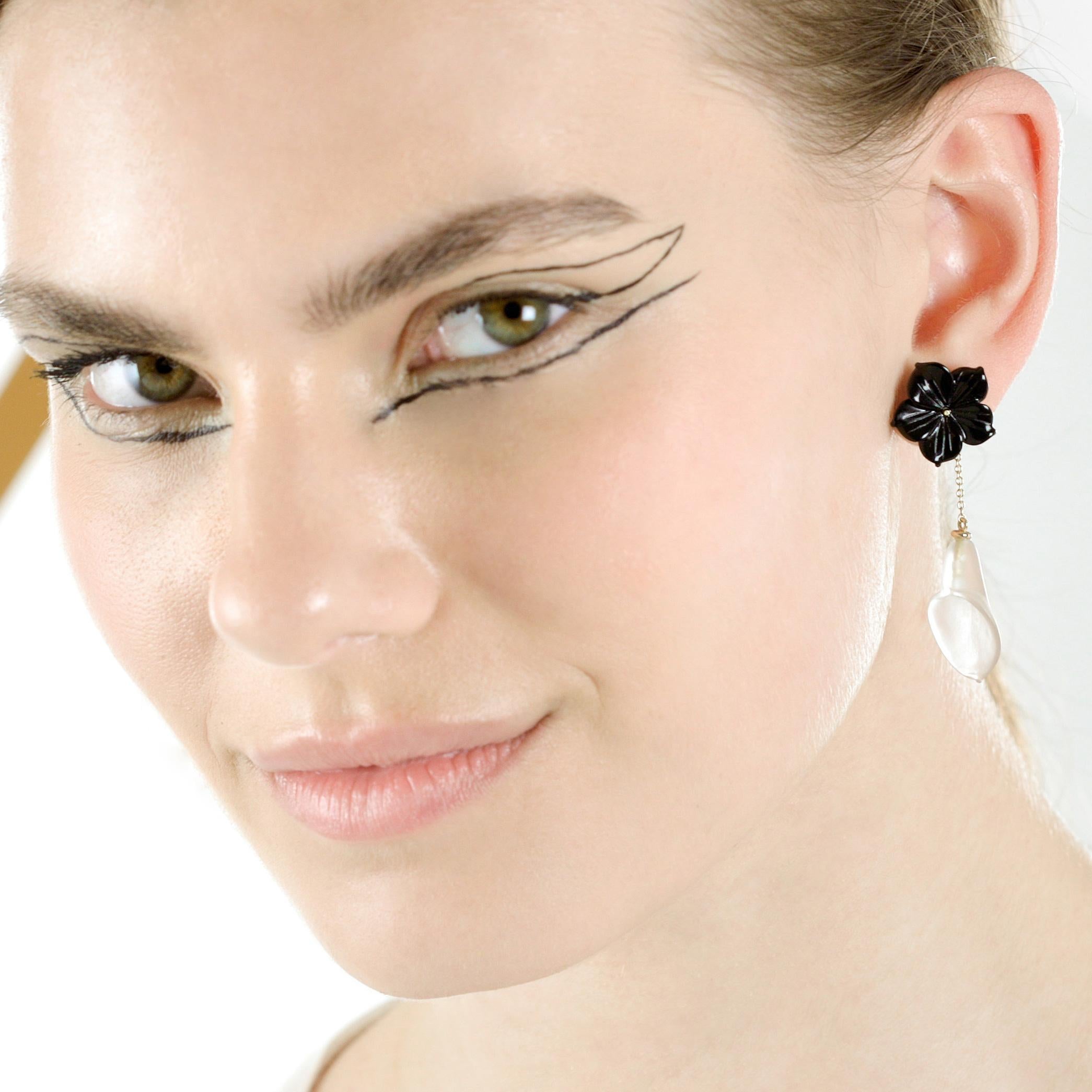 Intini Jewels, boucles d'oreilles en goutte en or 18 carats avec agate, cristal de roche et chaîne déco italienne en vente 2