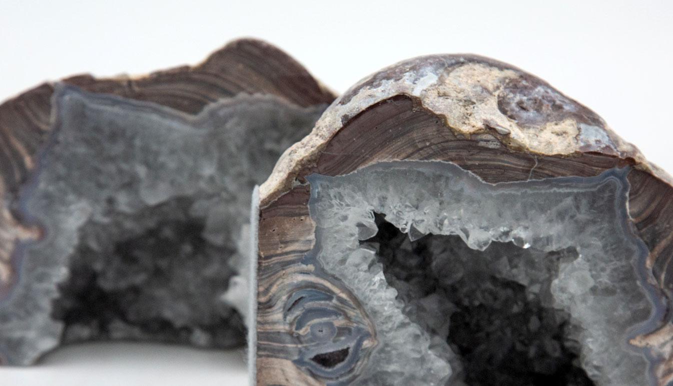 Agate Ryolite and Quartz Bookends In New Condition In New York, NY