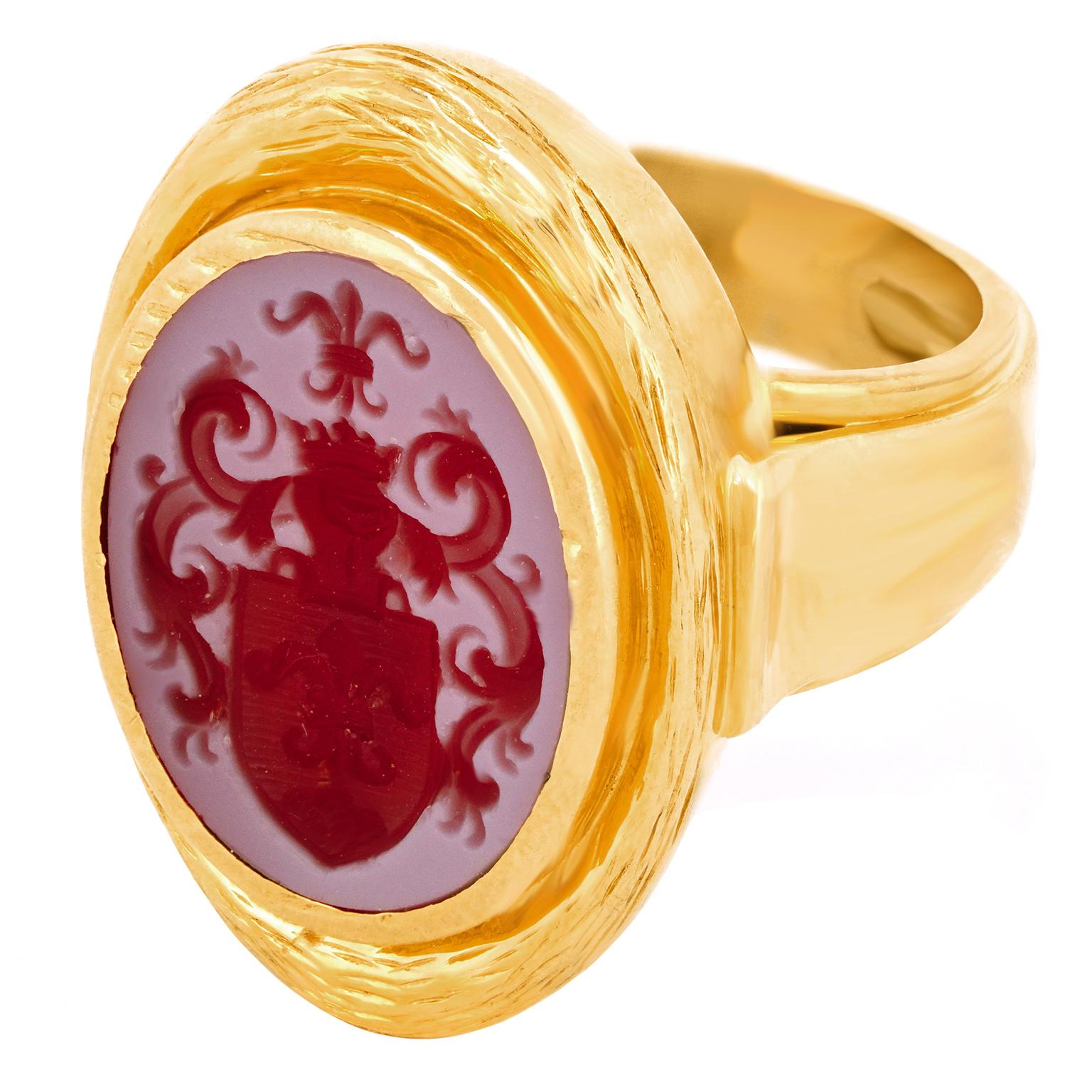 Oval Cut Agate Signet Ring 18k Swiss For Sale