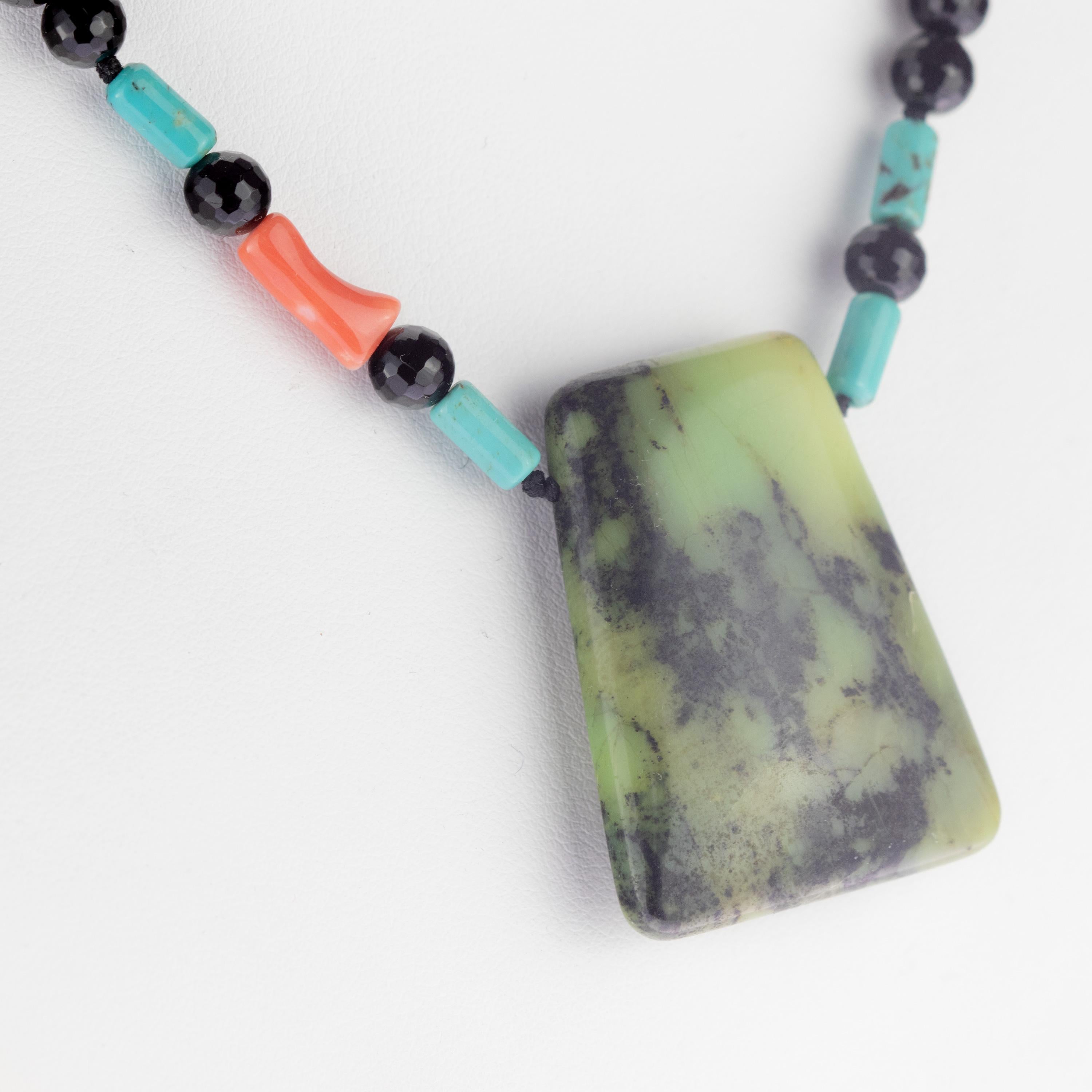 Modern Agate Turquoise Coral Chrysoprase Pendant Handmade Chic Boho Beaded Necklace For Sale
