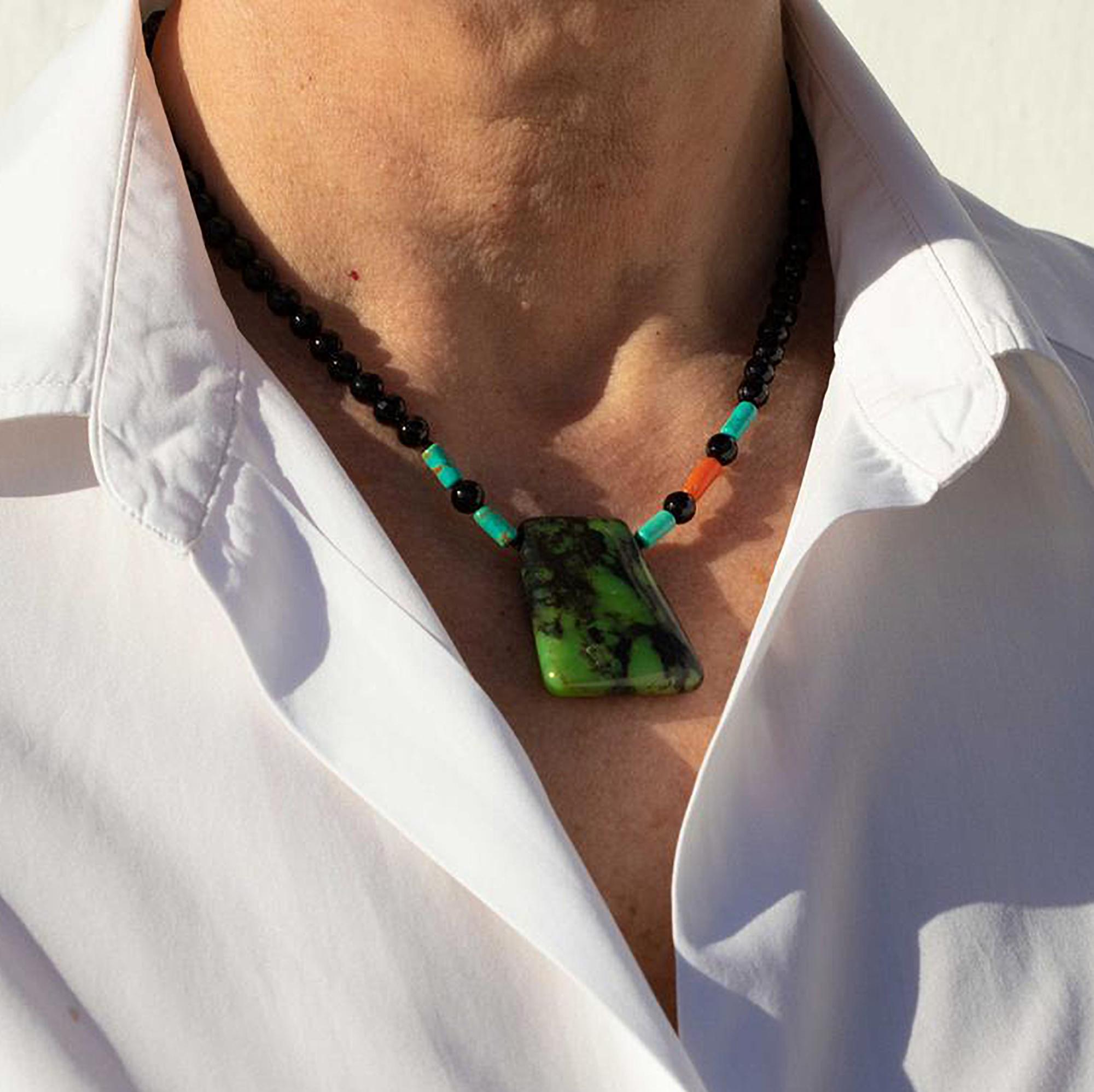 Agata Turchese Corallo Crisoprasio Ciondolo Fatto a mano Collana di perline Chic Boho in vendita 1