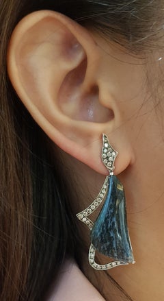 Pendientes de Ágata con Diamante Marrón engastados en Oro Blanco de 18 Kilates