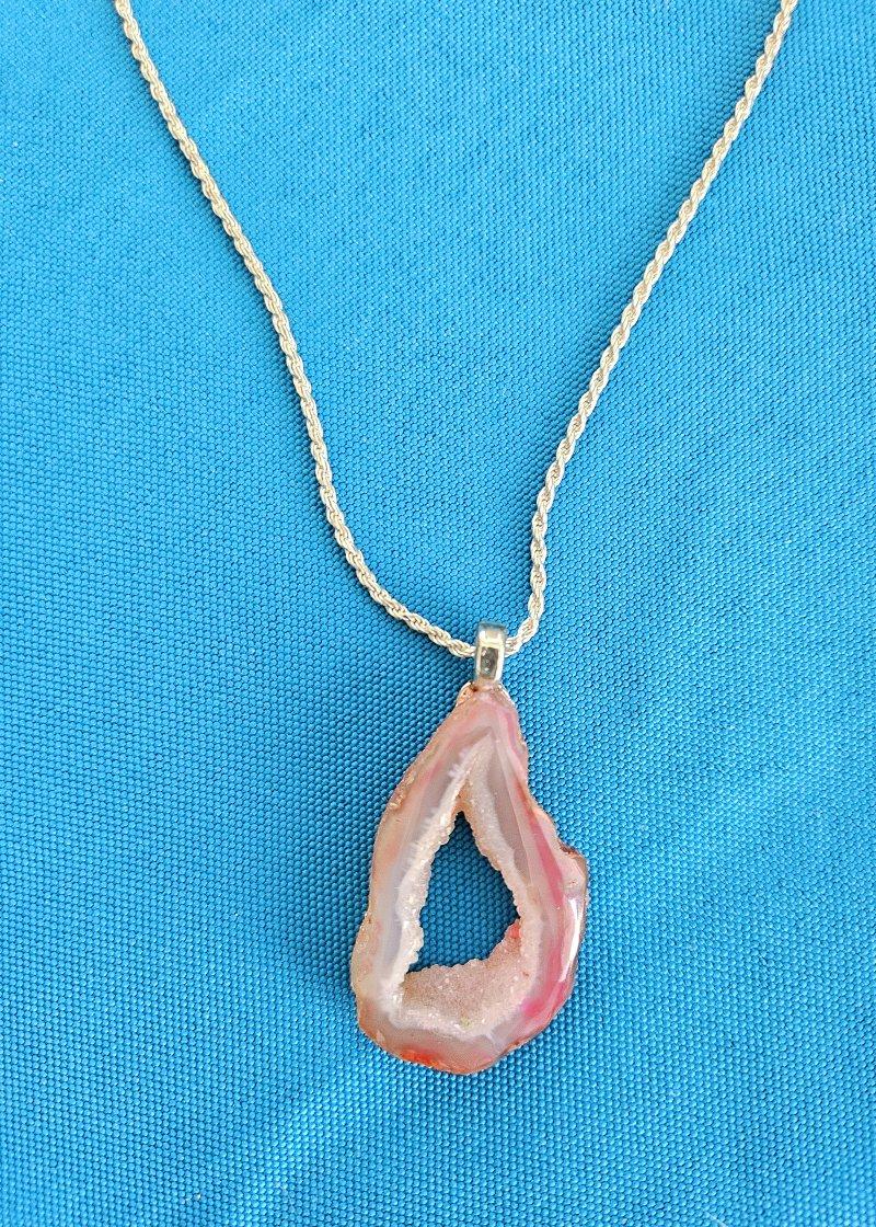 Agate with Druzy Pendant on Sterling Silver Necklace Semiprecious Stone Pendant Necklace
UPDATE: Due to agreement with 1stDibs, we'll be staying through the end of the year.
This is a very pretty agate pendant with druzy crystals on a sterling