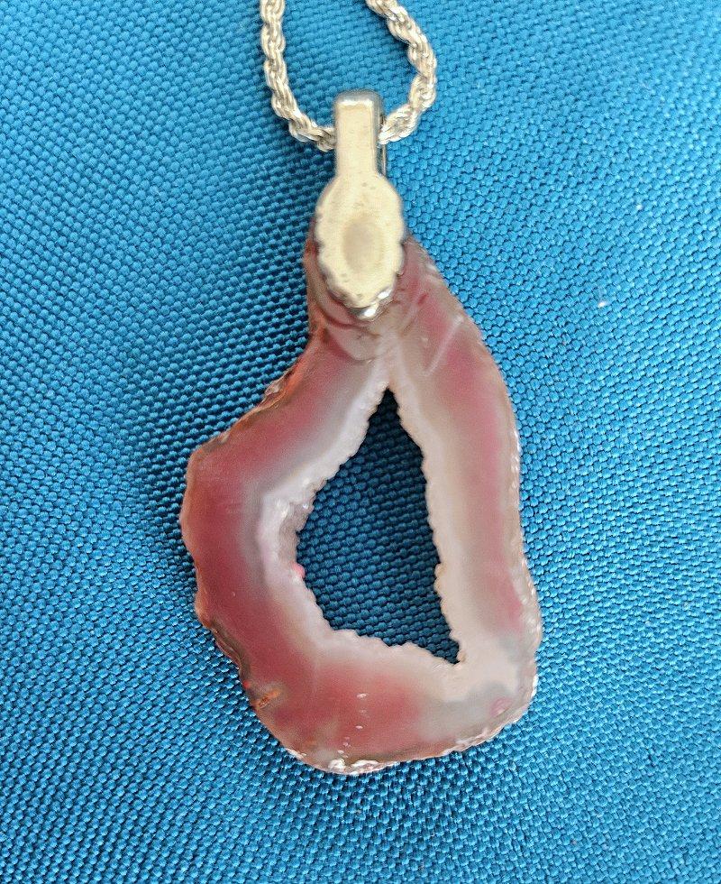 XXIe siècle et contemporain Agate with Druzy Pendant on Sterling Silver Necklace Semiprecious en vente