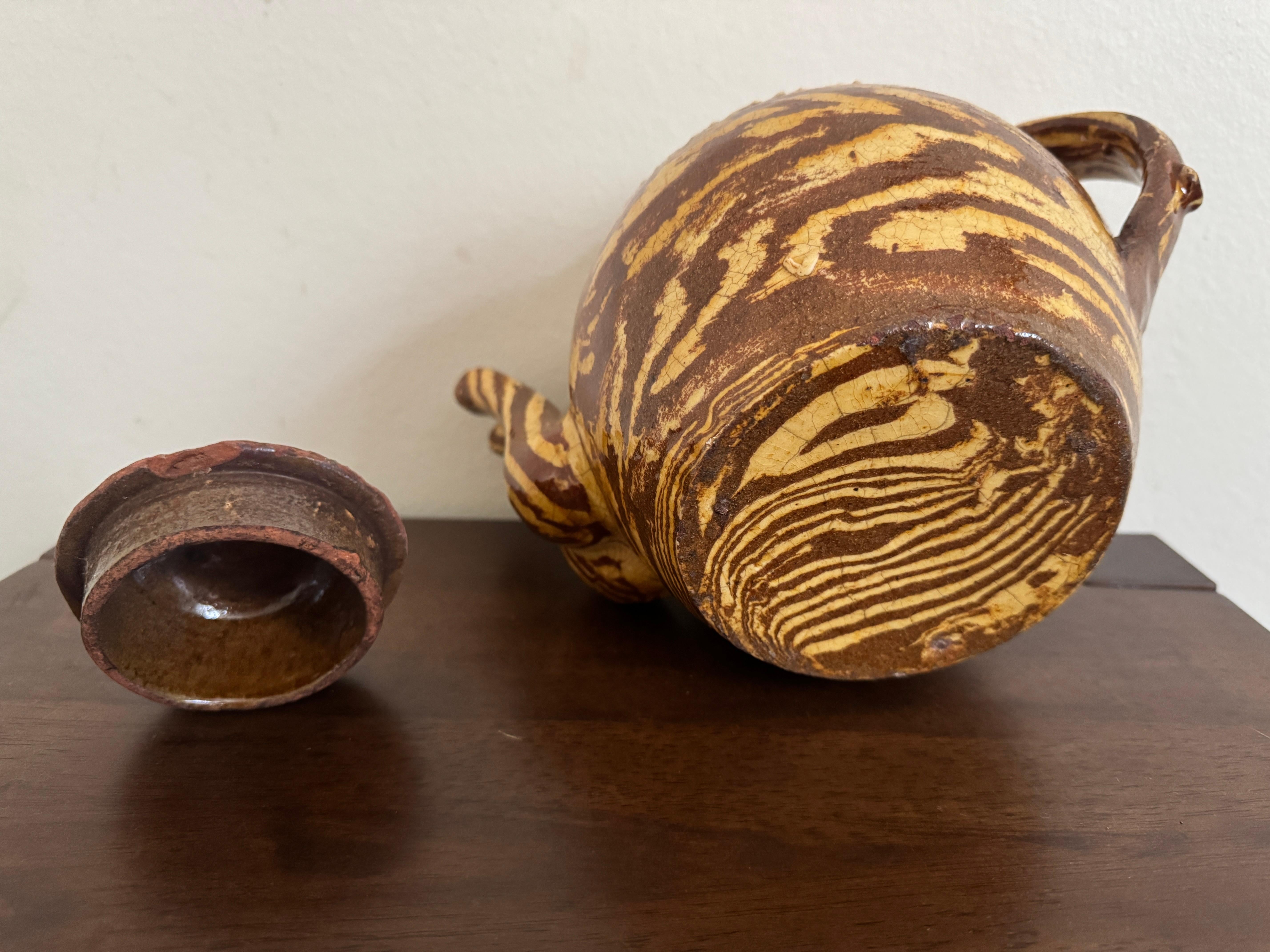 Théière à double bec en Agateware vers 1906 en vente 6