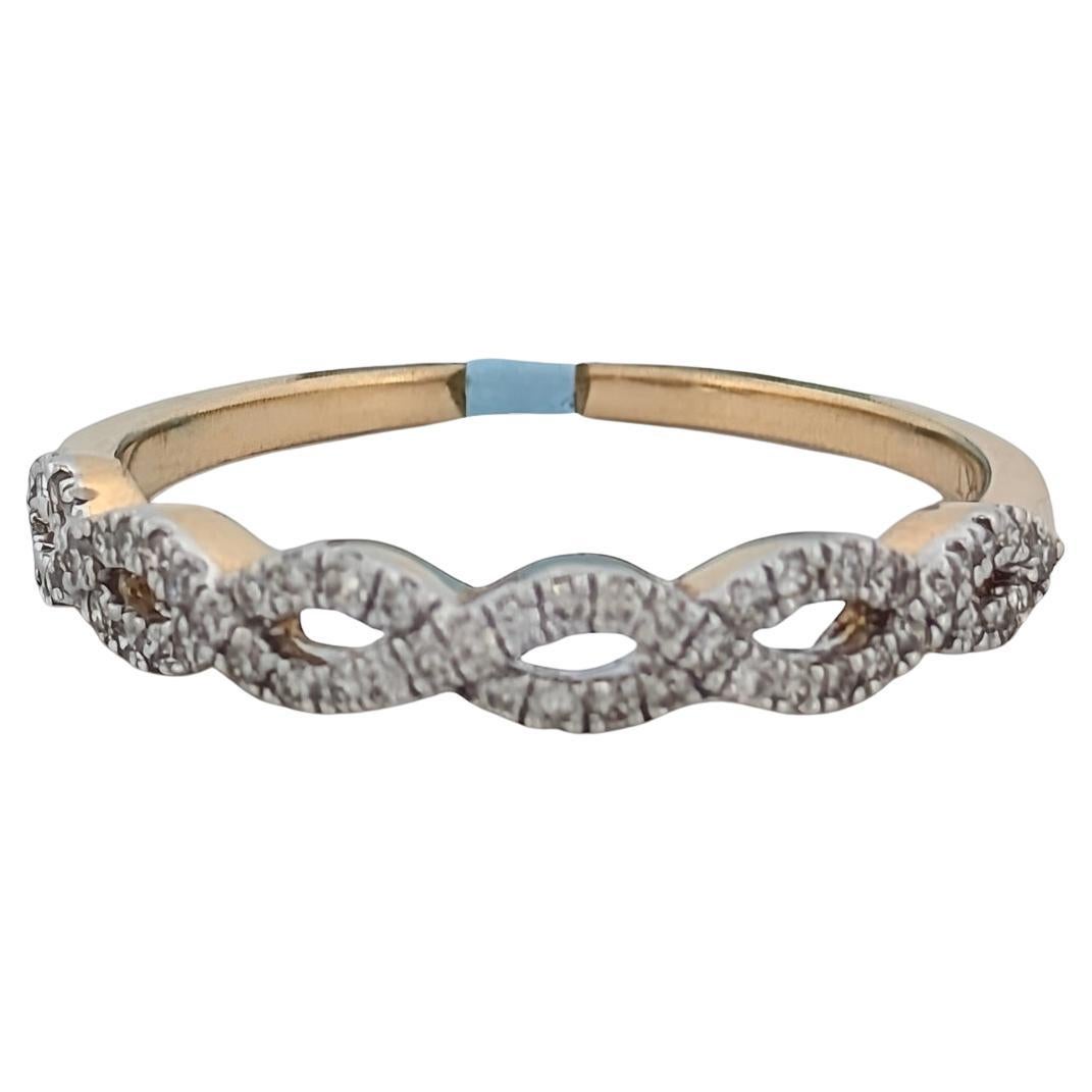 💎 Agatha  Anello con diamante in oro giallo 14K - 0,23 CT, misura 7,25

L'eleganza senza tempo incontra una bellezza delicata con l'anello Agatha Diamond, realizzato in oro giallo 14 carati e impreziosito da 0,23 carati di diamanti scintillanti.
