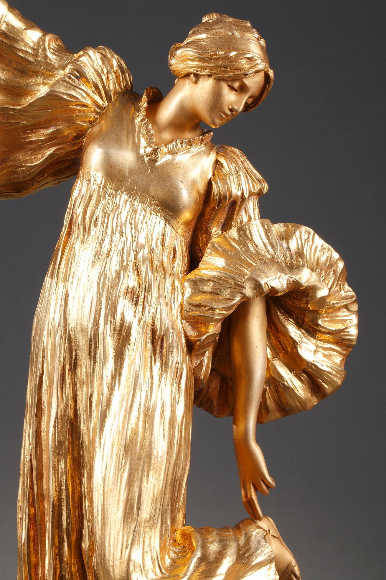Dancer with platform shoes - Sculpture by Agathon Léonard