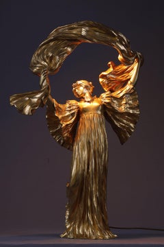"Dancer with the scarf" lamp