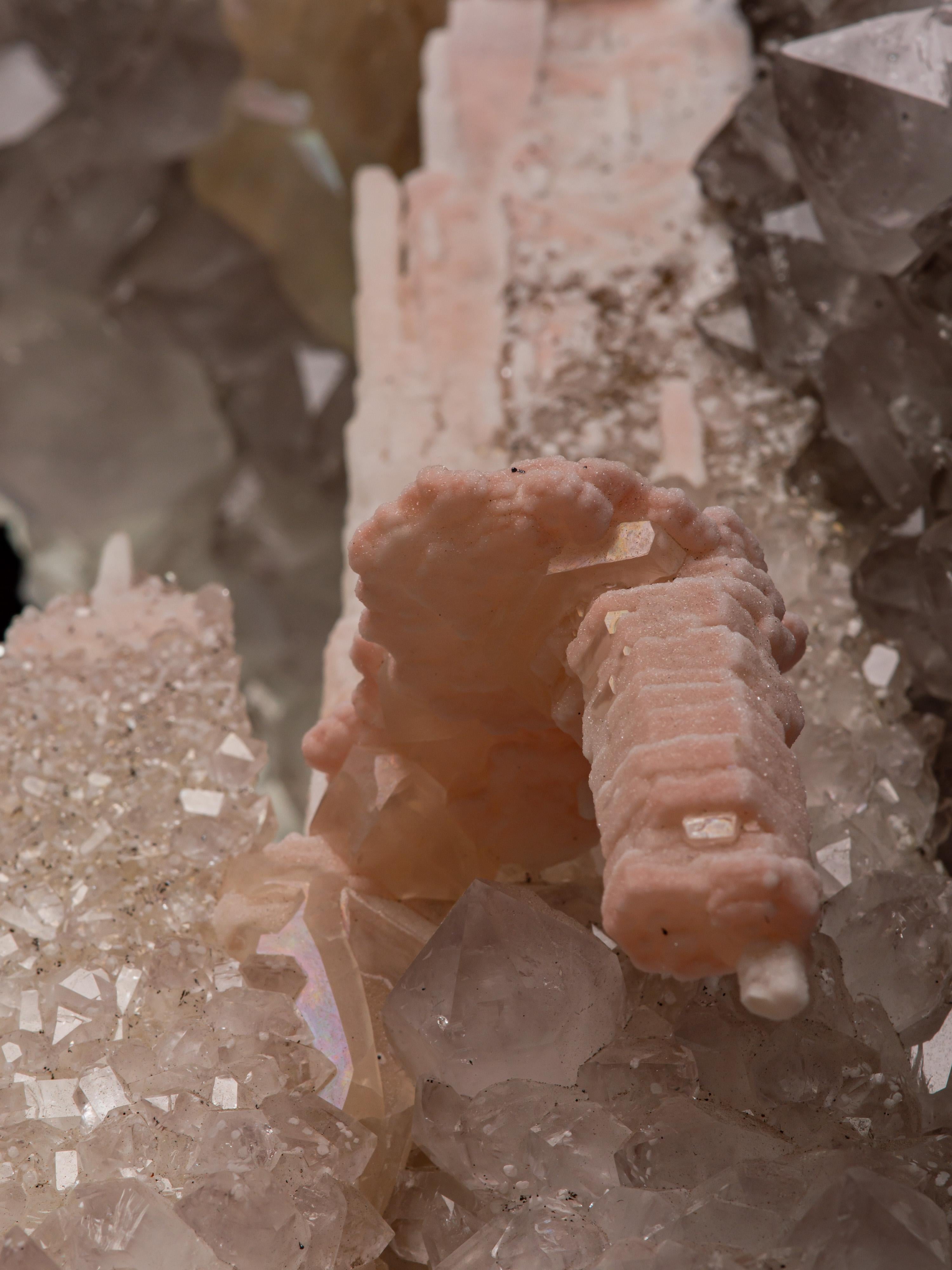 Cuillère géométrique agate avec formation centrale en calcite rare et quartz blanc en vente 1
