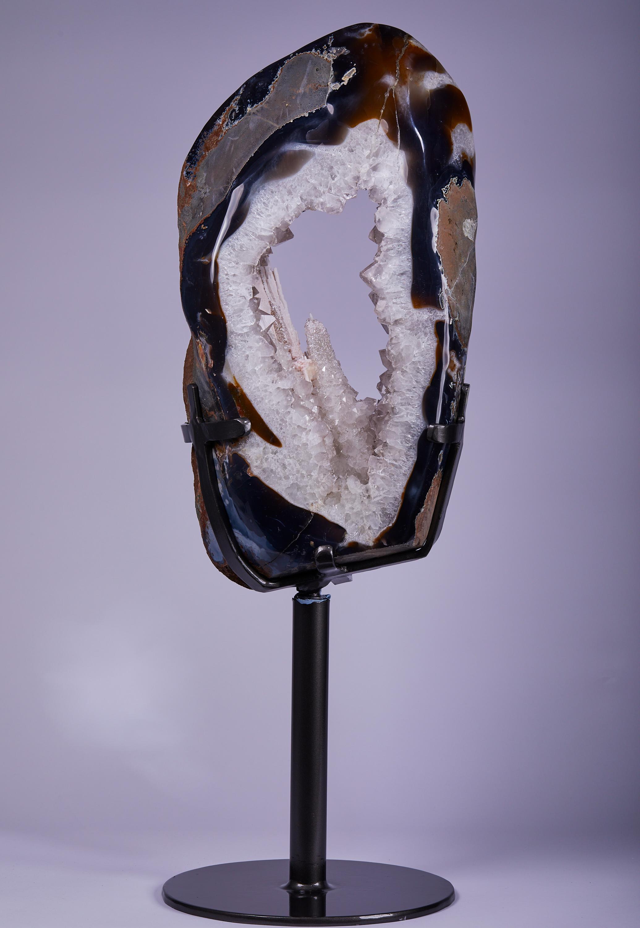 Agatised Geode Slice with Rare Central Calcite Formation and White Quartz For Sale 11