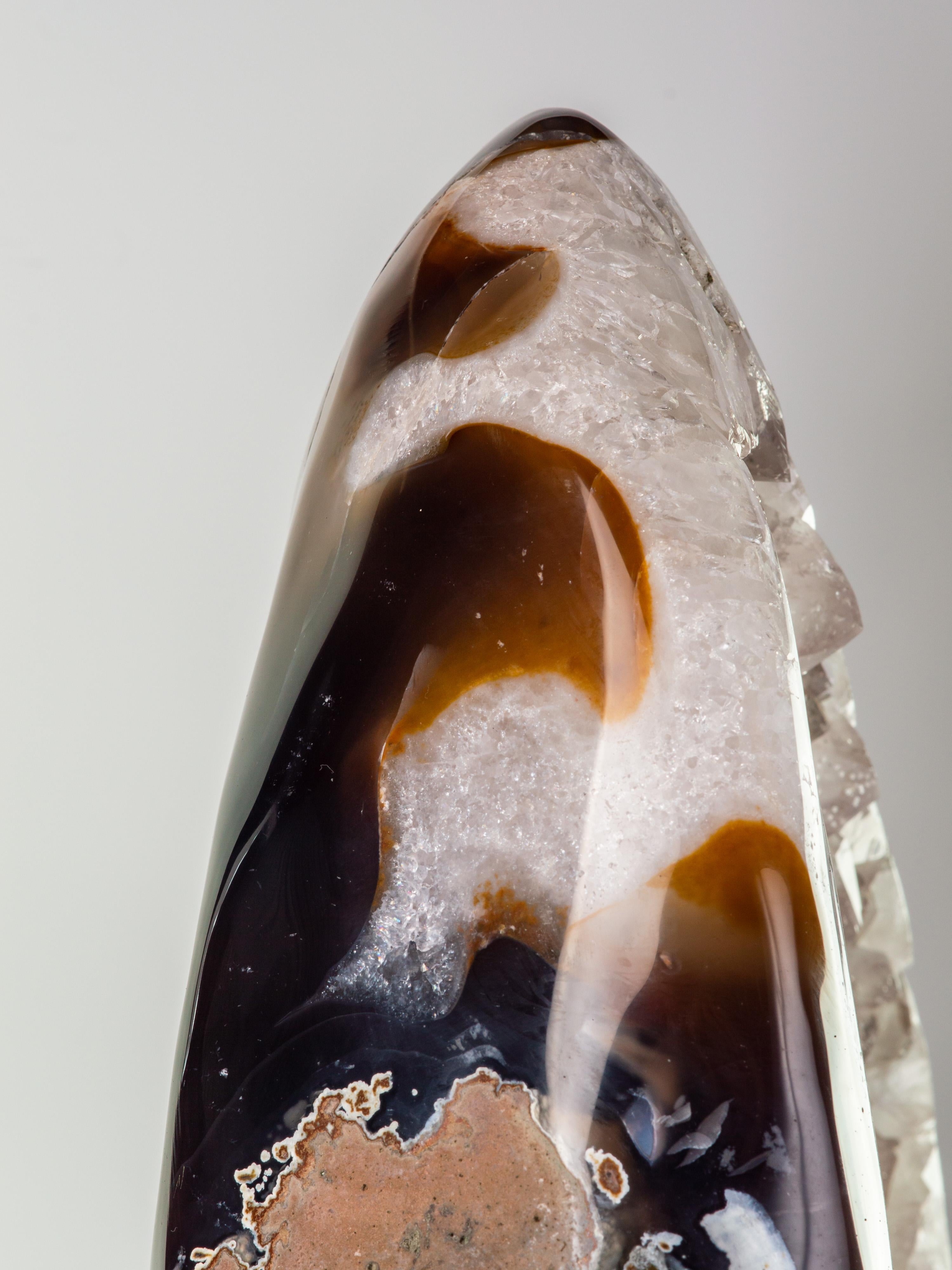 Agatised Geode Slice with Rare Central Calcite Formation and White Quartz For Sale 6