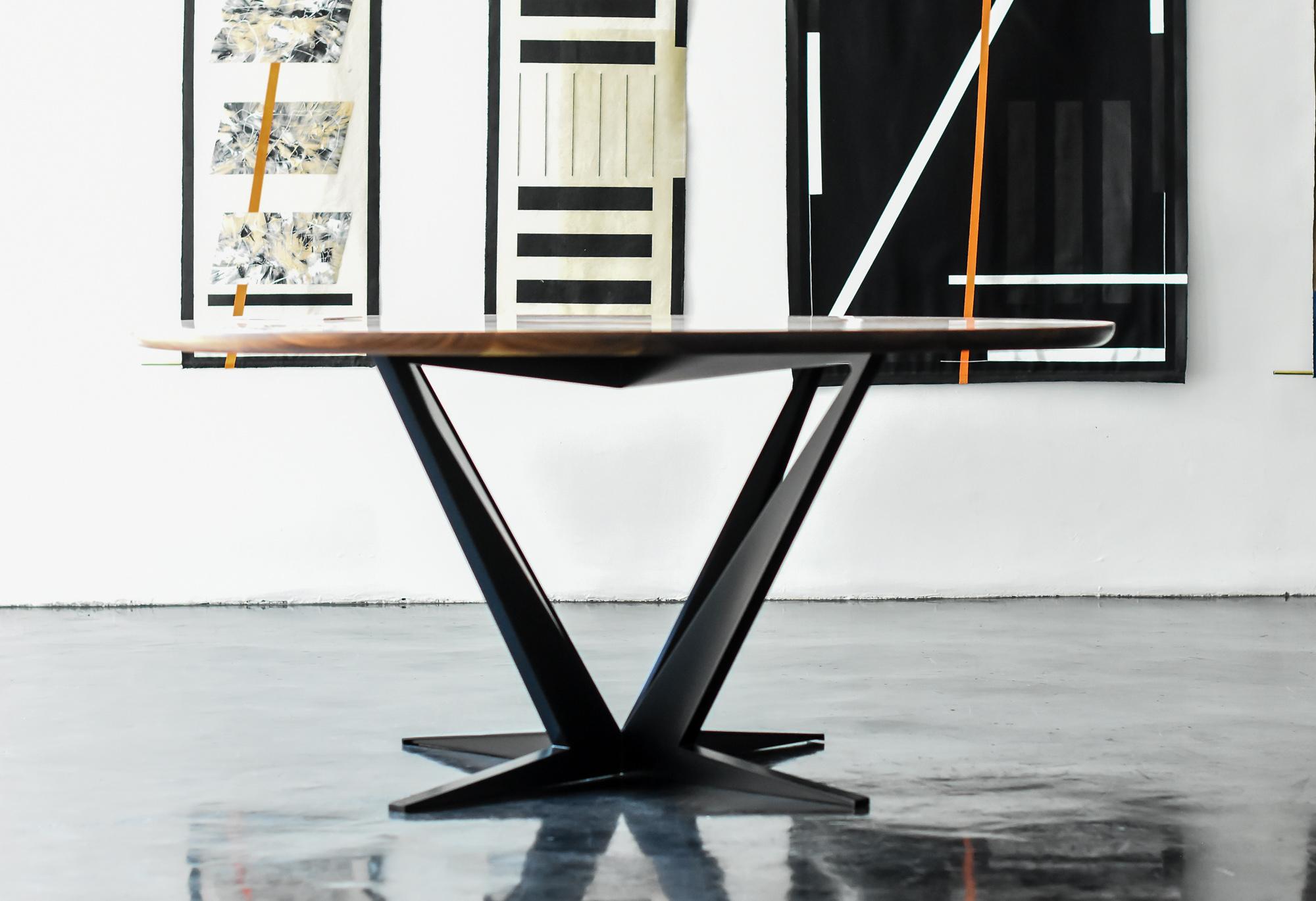 Runder Esstisch aus Agave von Atra Design (Postmoderne) im Angebot
