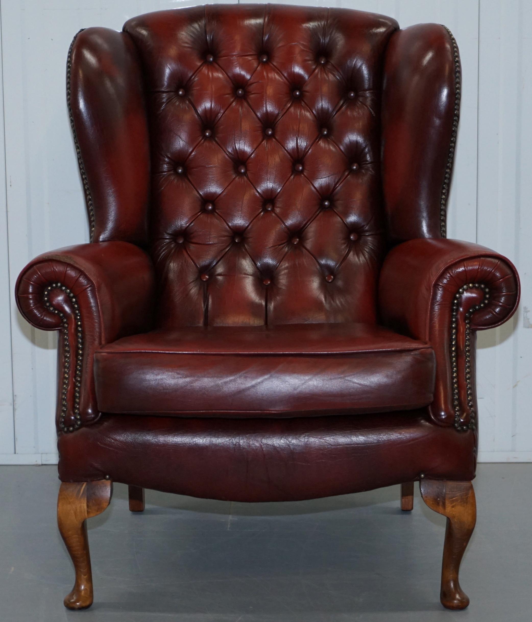We are delighted to offer for sale this very nice hand dyed Oxblood leather Chesterfield wingback armchair

This piece is in lightly restored condition to include a deep clean hand condition wax and hand polish

Dimensions:

Height