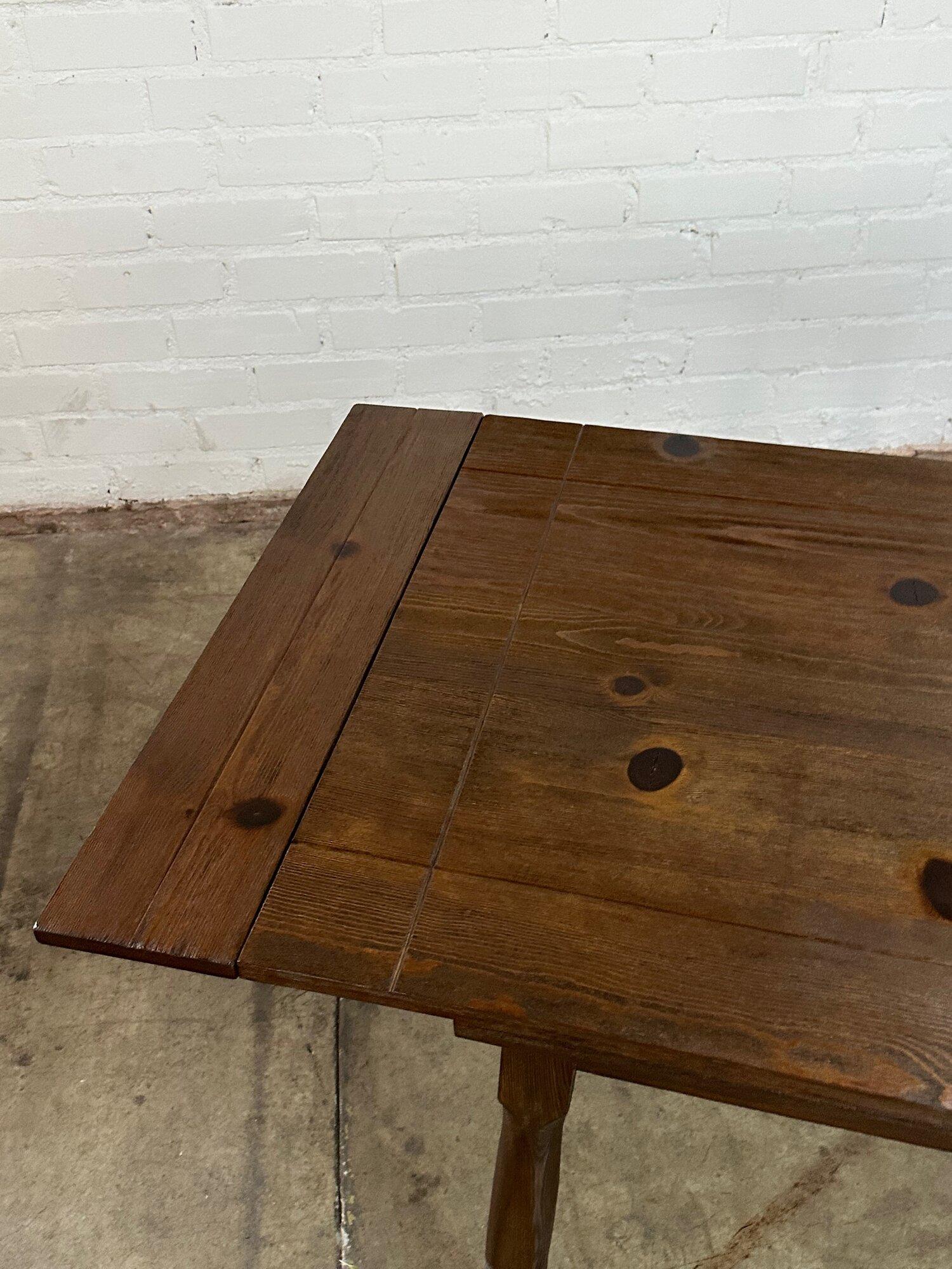 Late 20th Century Aged pine drop leaf dining table For Sale