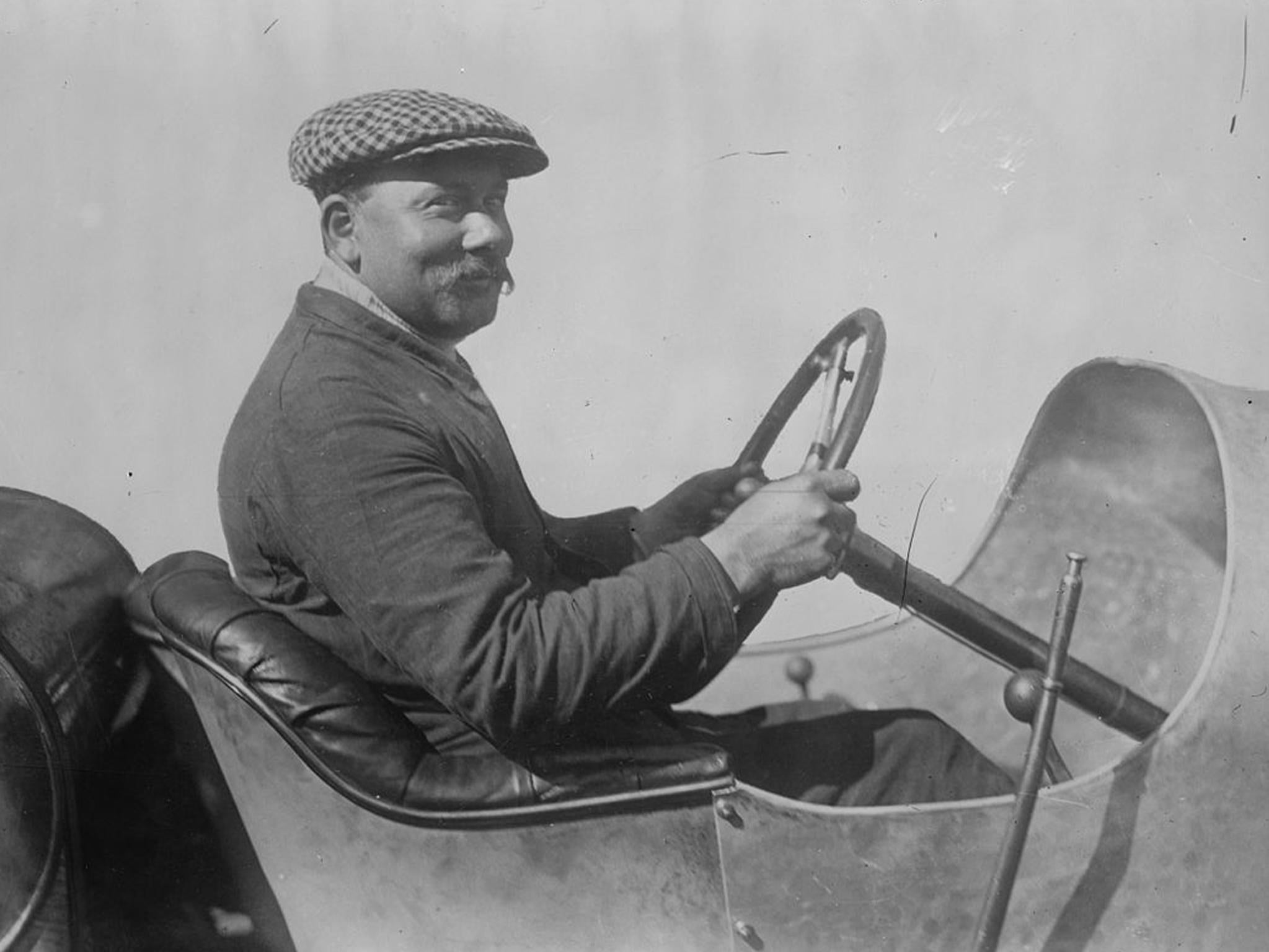 1911, Course de voitures à Boulogne, France, Photographie au gélatino-argentique N et B, encadrée 10