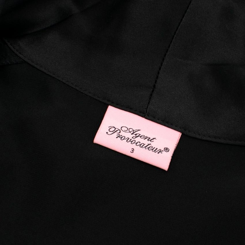 Agent Provocateur Schwarz Seidenmantel mit Kontrastpaspel S 8 1