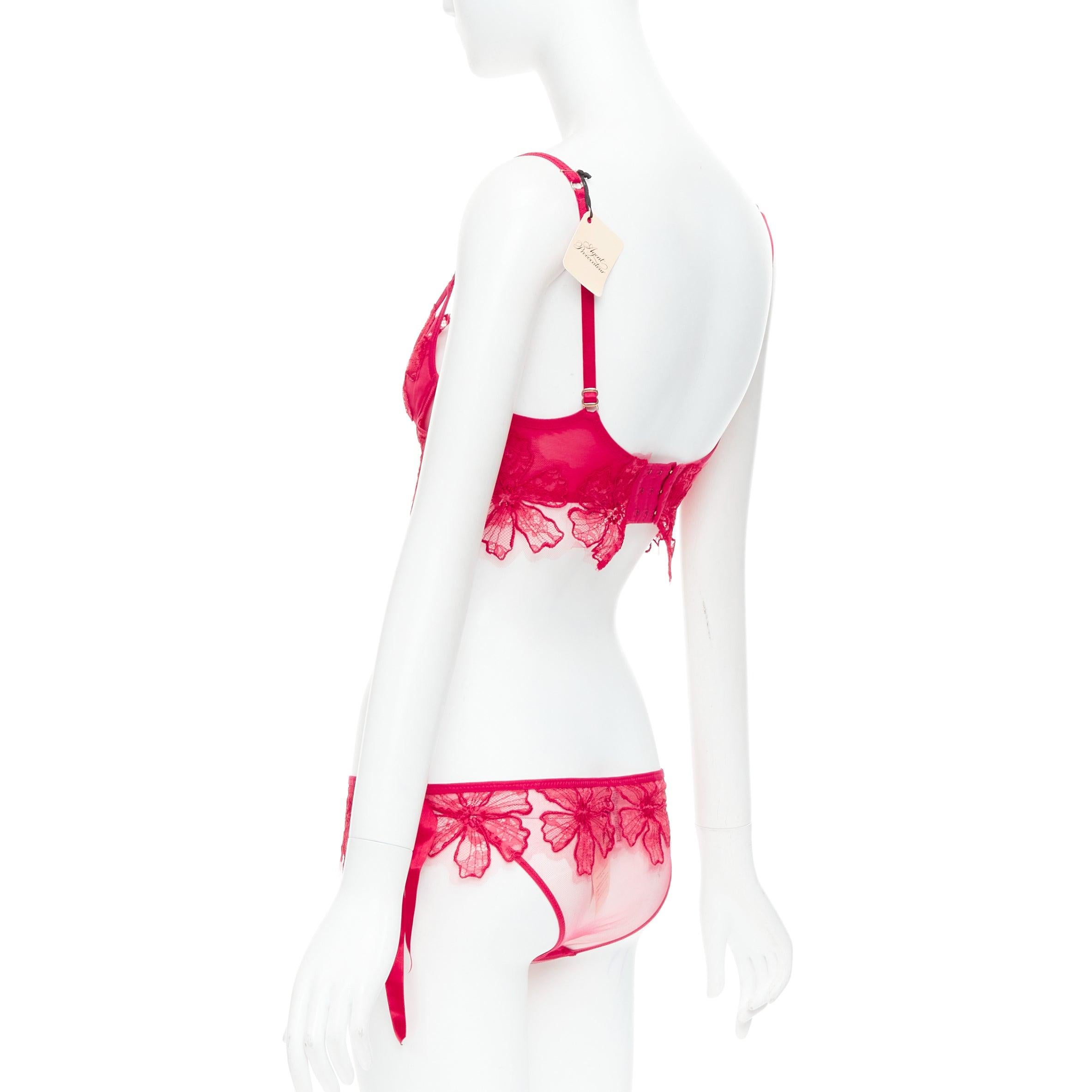 AGENT PROVOCATEUR Serephina Rotes Kleid-Set aus Baumwollbesatz mit Blumenspitze und Baumwollbesatz in Schleife 86B M im Angebot 2