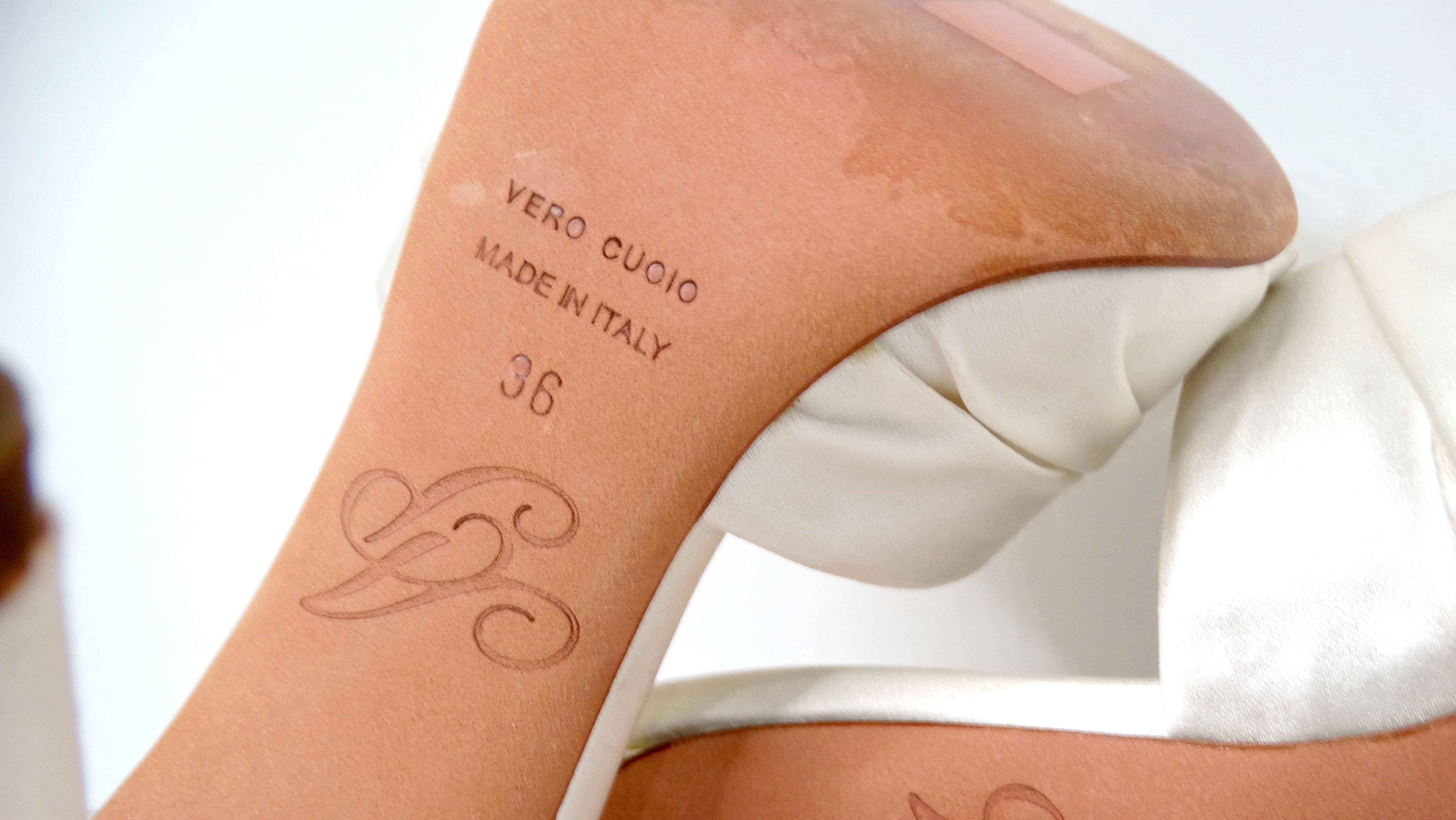 Agent Provocateur Mules Elice in raso bianco in vendita 3