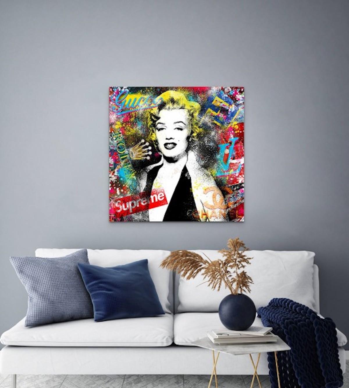 Marilyn as Rose Weston, estampes numériques, peintures de portraits contemporains - Painting de Agent X