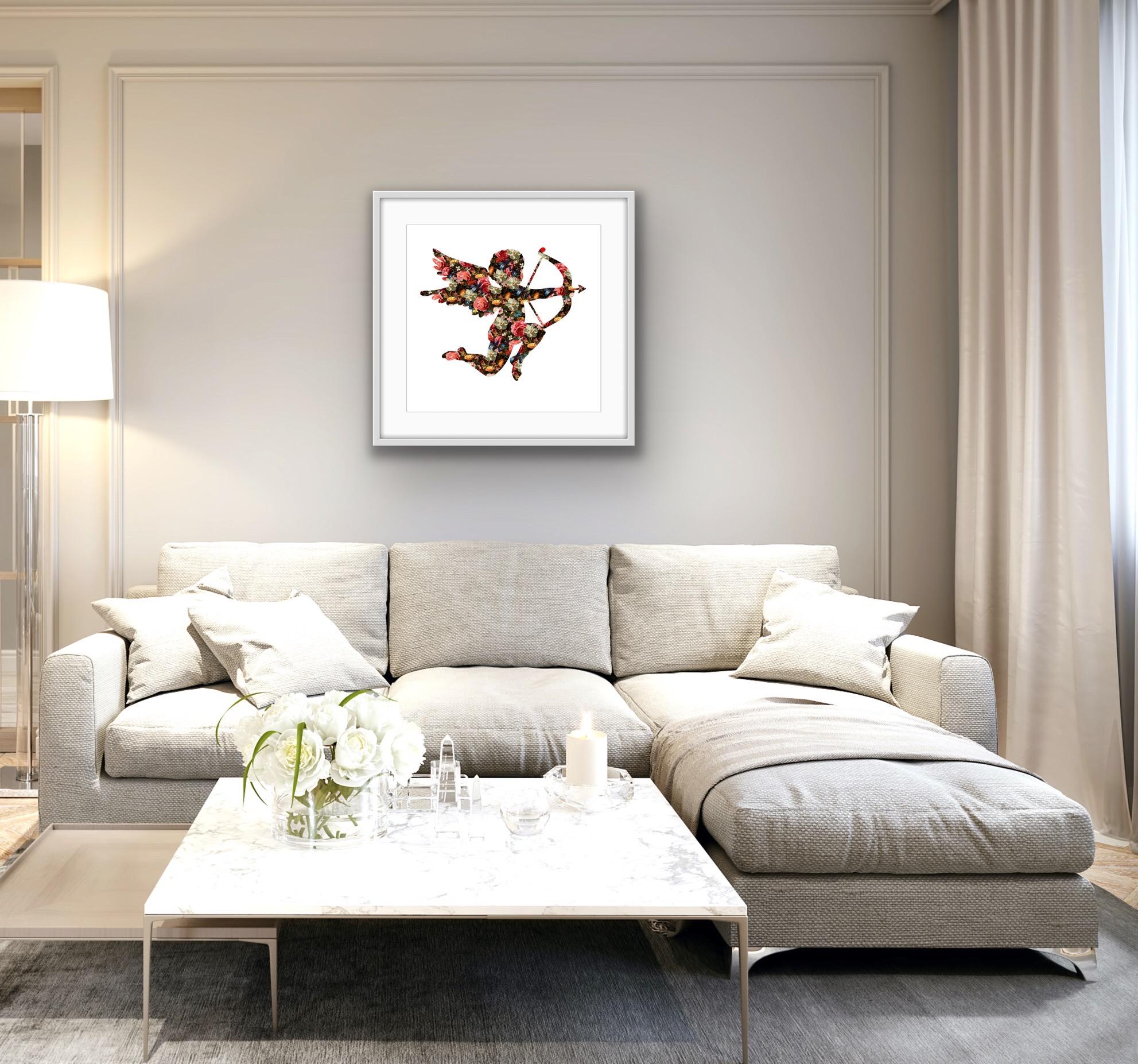 Amor de San Valentín (número 10 blanco) R' representa la silueta de un San Valentín. Recortado del fondo blanco puro, el Agent X crea la ilusión de un recorte para revelar una pintura barroca y floral debajo. Con su audaz composición y su