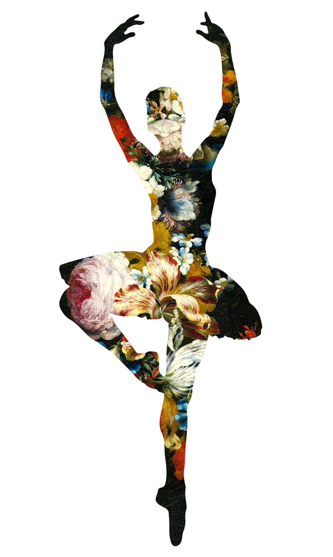 En Dedans Pirouette Avec Les Fleurs (weiß)" zeigt die Silhouette einer Balletttänzerin, die mitten in einer Pirouette gefangen ist. Wie aus dem reinen Weiß herausgeschnitten, erzeugt Agent X die Illusion eines Ausschnitts, um ein barockes, florales