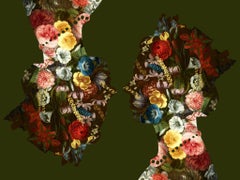 Queen (Green), Feminine Archetype of a Queen in floral and Dark Green