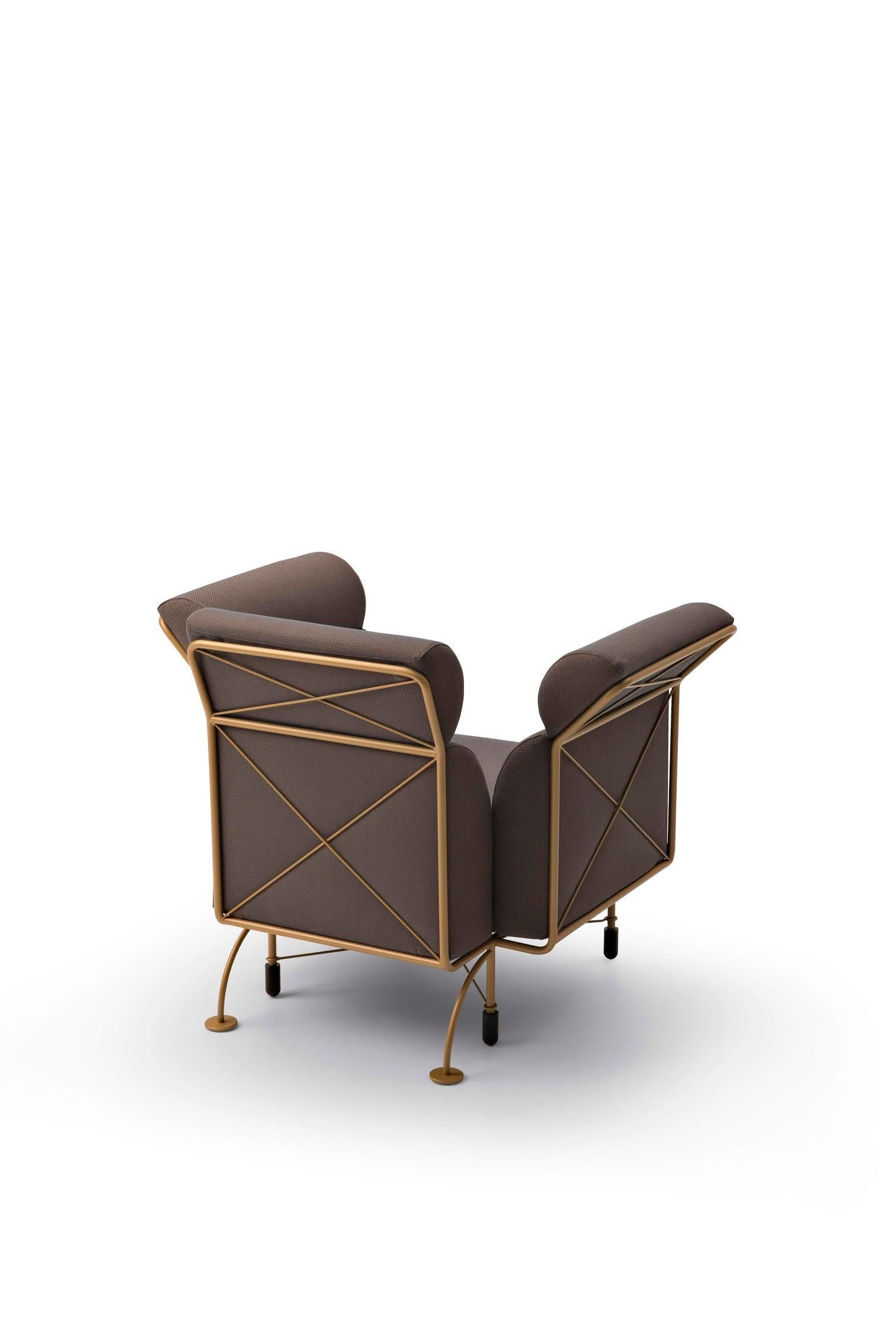 Modern Agevole Armchair in Dark Chocolate Fabric with Copper Frame by Busnelli For Sale