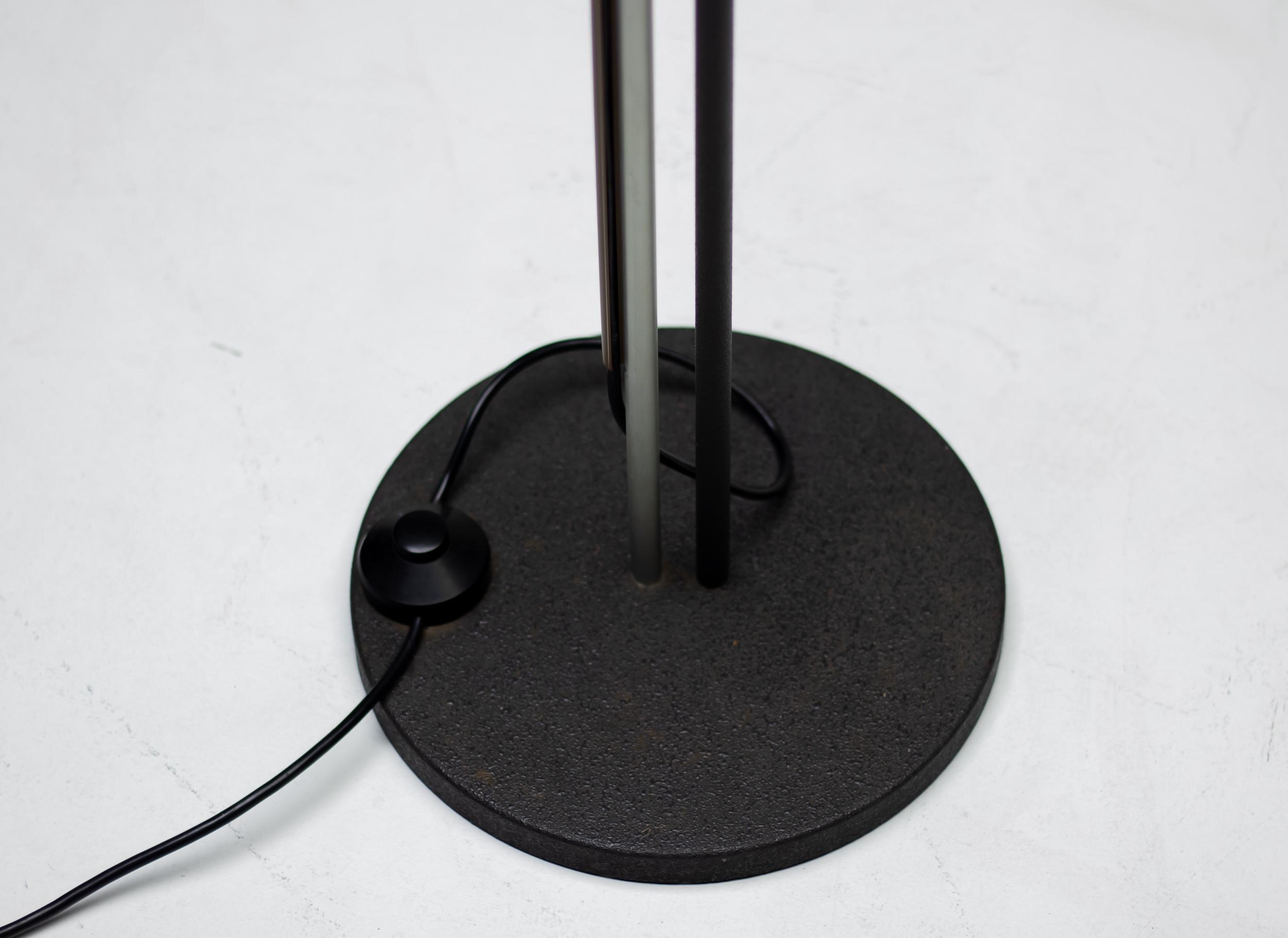 Aggregato Floor Lamp by Enzo Mari for Artemide In Good Condition In Dronten, NL
