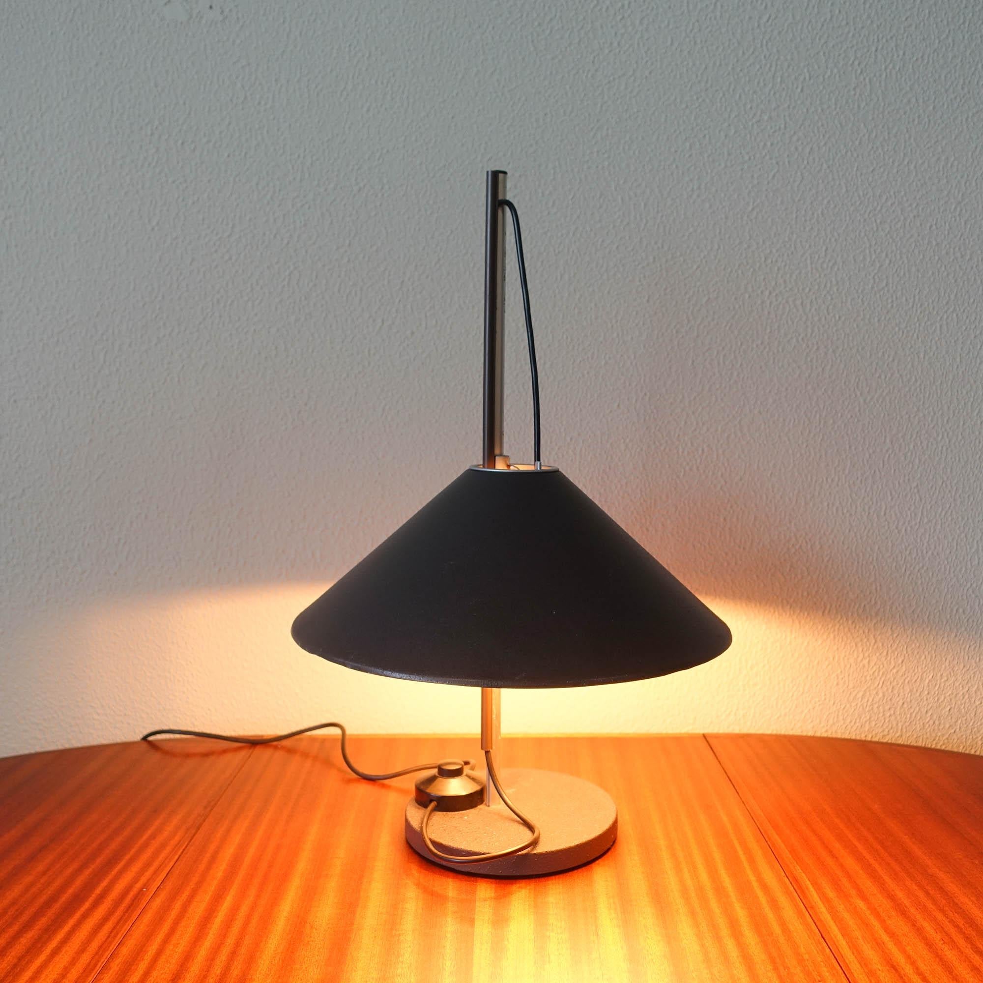 Aggregato Table Lamp by Enzo Mari & Giancarlo Fassina for Artemide, 1970s  In Good Condition In Lisboa, PT