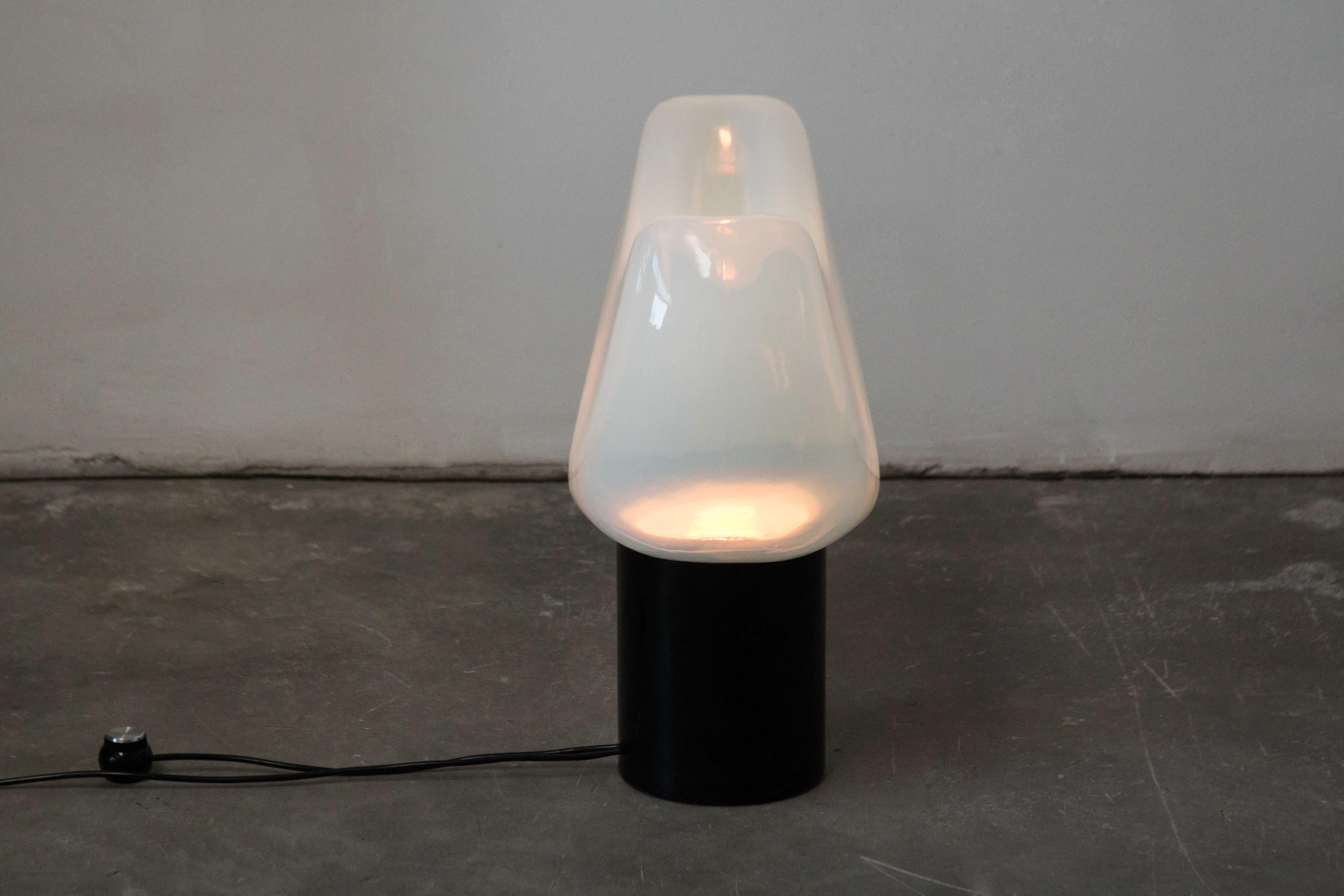 'Aghia' Leucos Table Light by Roberto Pamio, Italy, circa 1970 In Good Condition In Melbourne, VIC