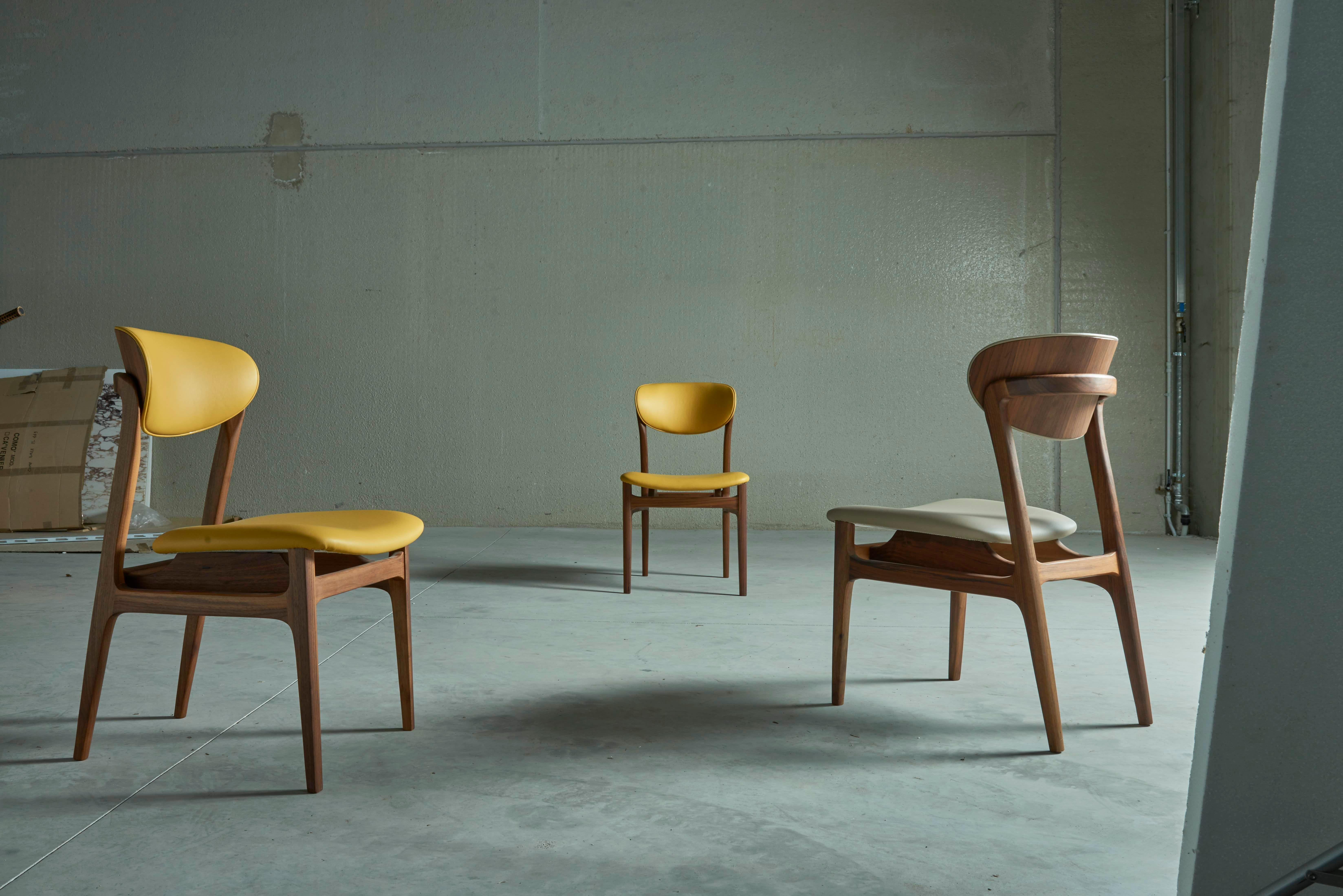 Italian Agio Chair by Dale Italia For Sale