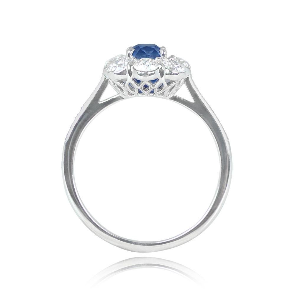 AGL 1.45ct Cushion Cut Kashmir Sapphire Engagement Ring, Diamond Halo, Platinum In Excellent Condition For Sale In New York, NY