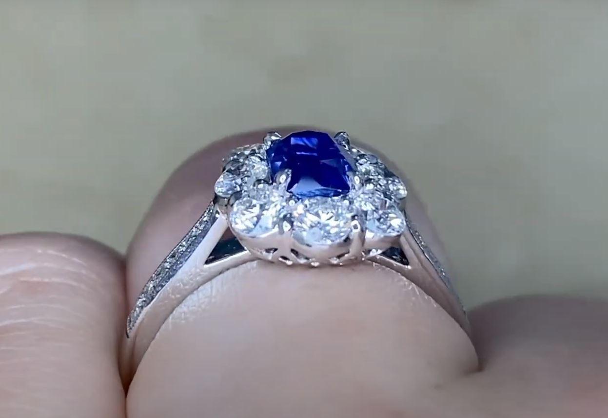 AGL 1.45ct Cushion Cut Kashmir Sapphire Engagement Ring, Diamond Halo, Platinum For Sale 3