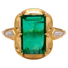 AGL 2.68 Carat Brazilian Emerald and Diamond 20k Yellow Gold Ring